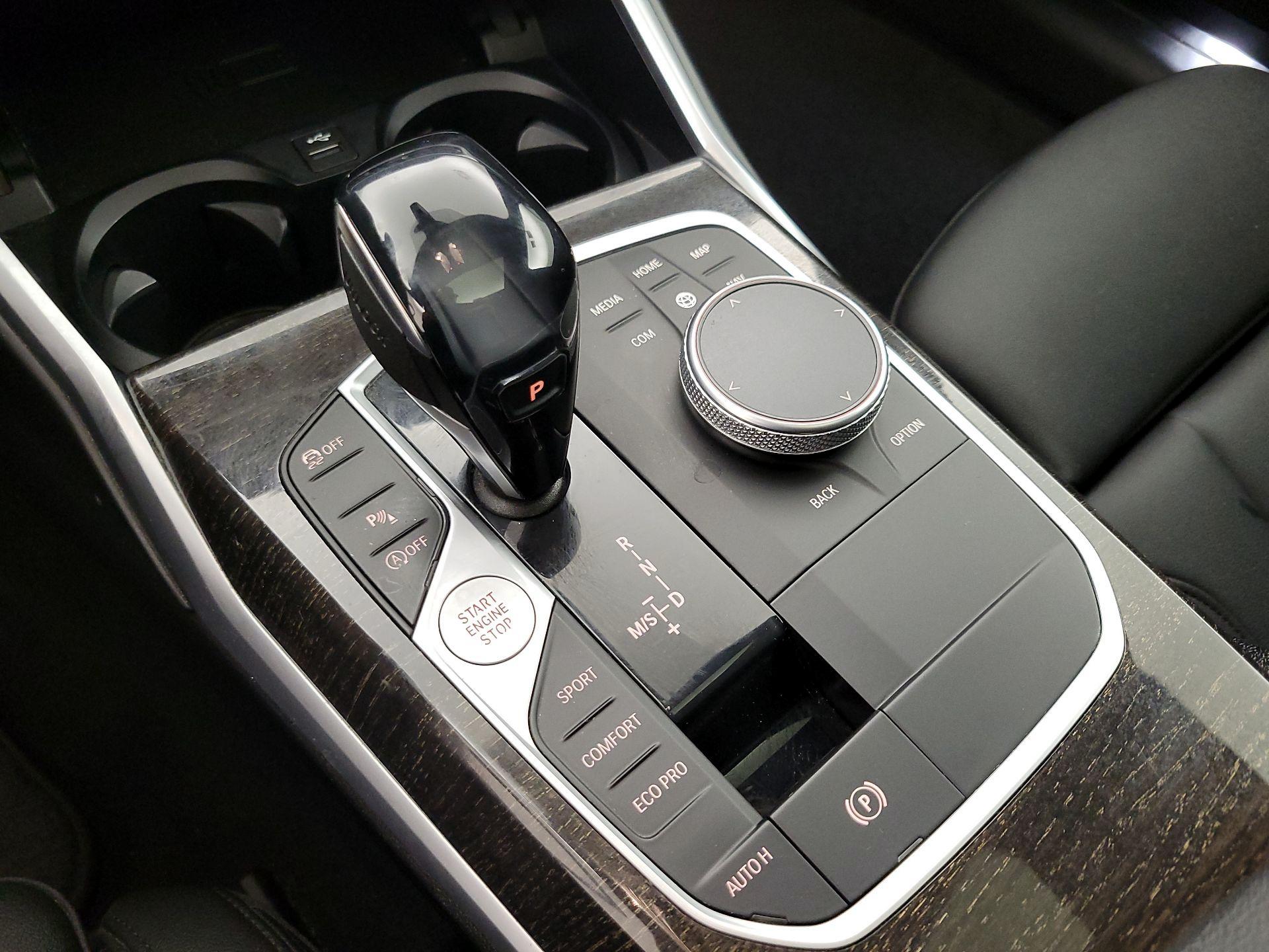 Thumbnail: 2020 BMW 3 Series - 18