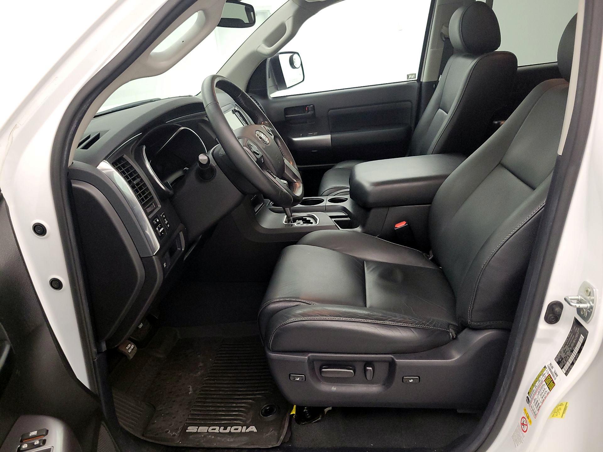 Thumbnail: 2021 Toyota Sequoia - 11