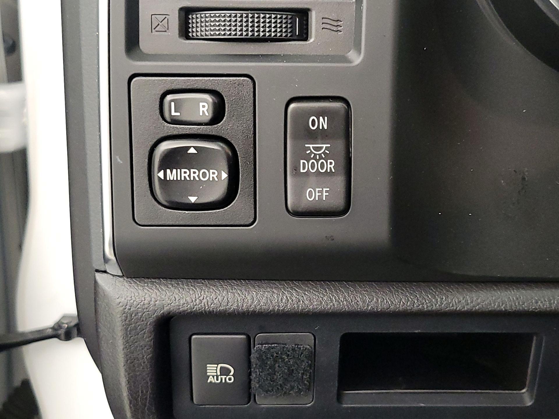 Thumbnail: 2021 Toyota Sequoia - 13