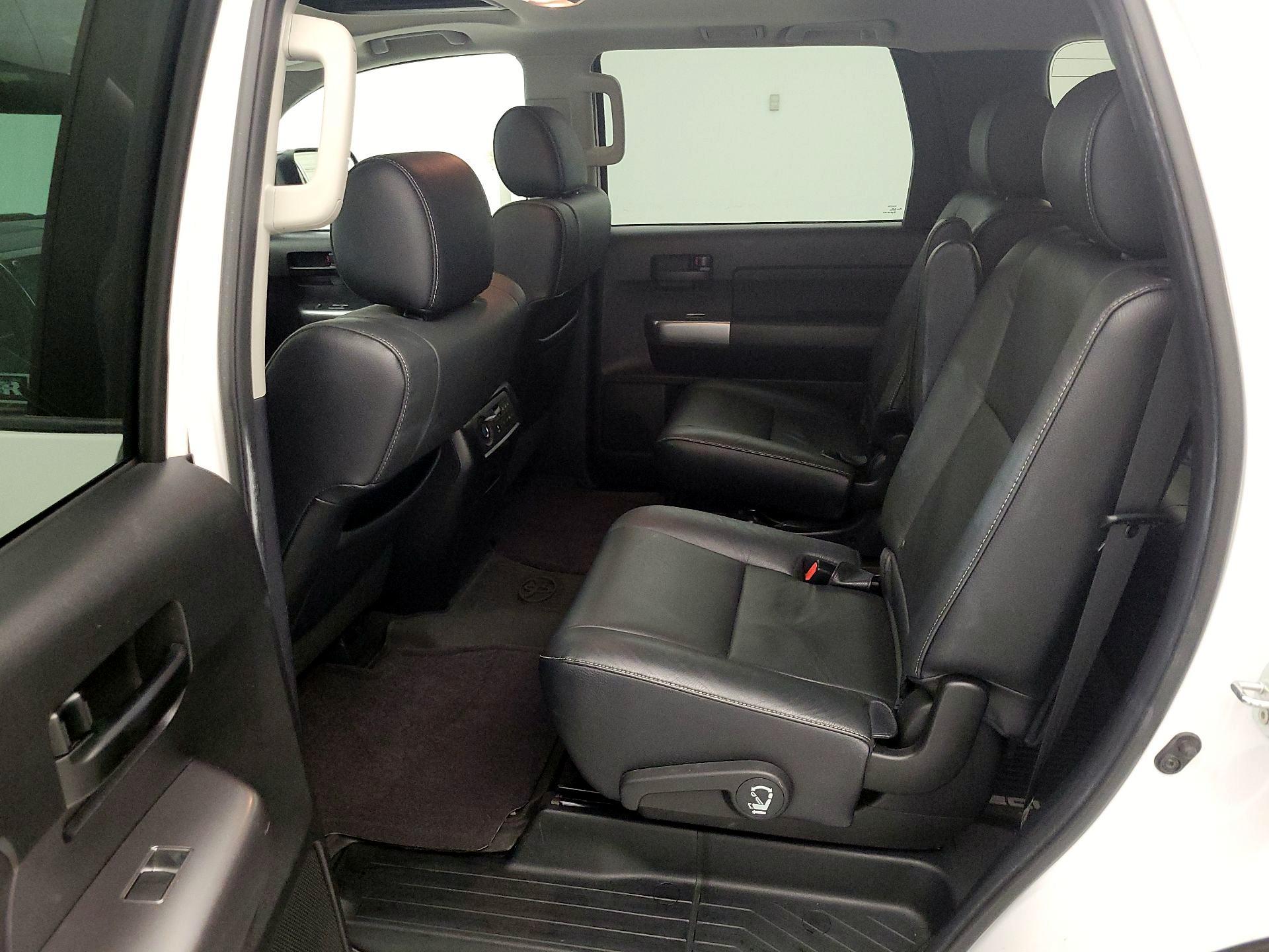 Thumbnail: 2021 Toyota Sequoia - 19