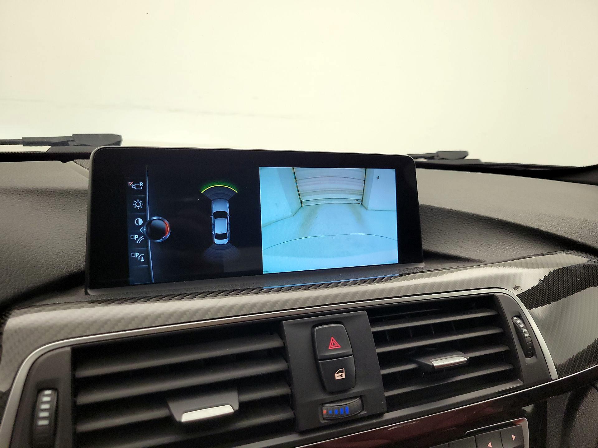 Thumbnail: 2017 BMW M3 - 15