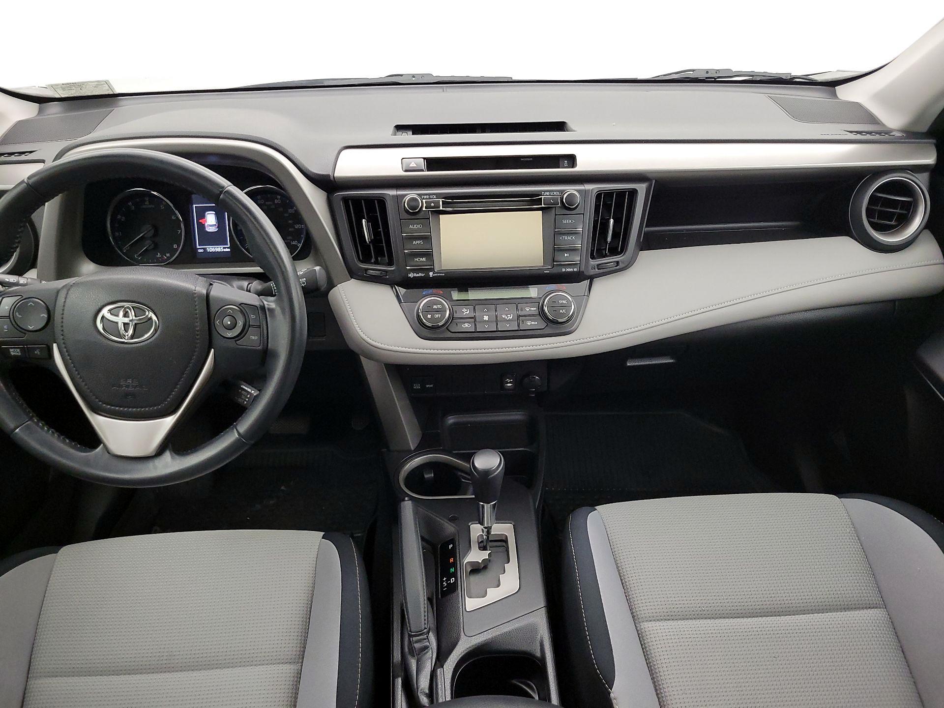 Thumbnail: 2016 Toyota RAV4 - 9