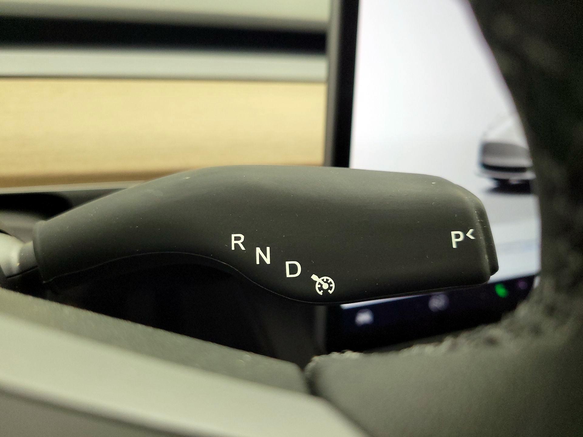 Thumbnail: 2023 Tesla Model 3 - 17