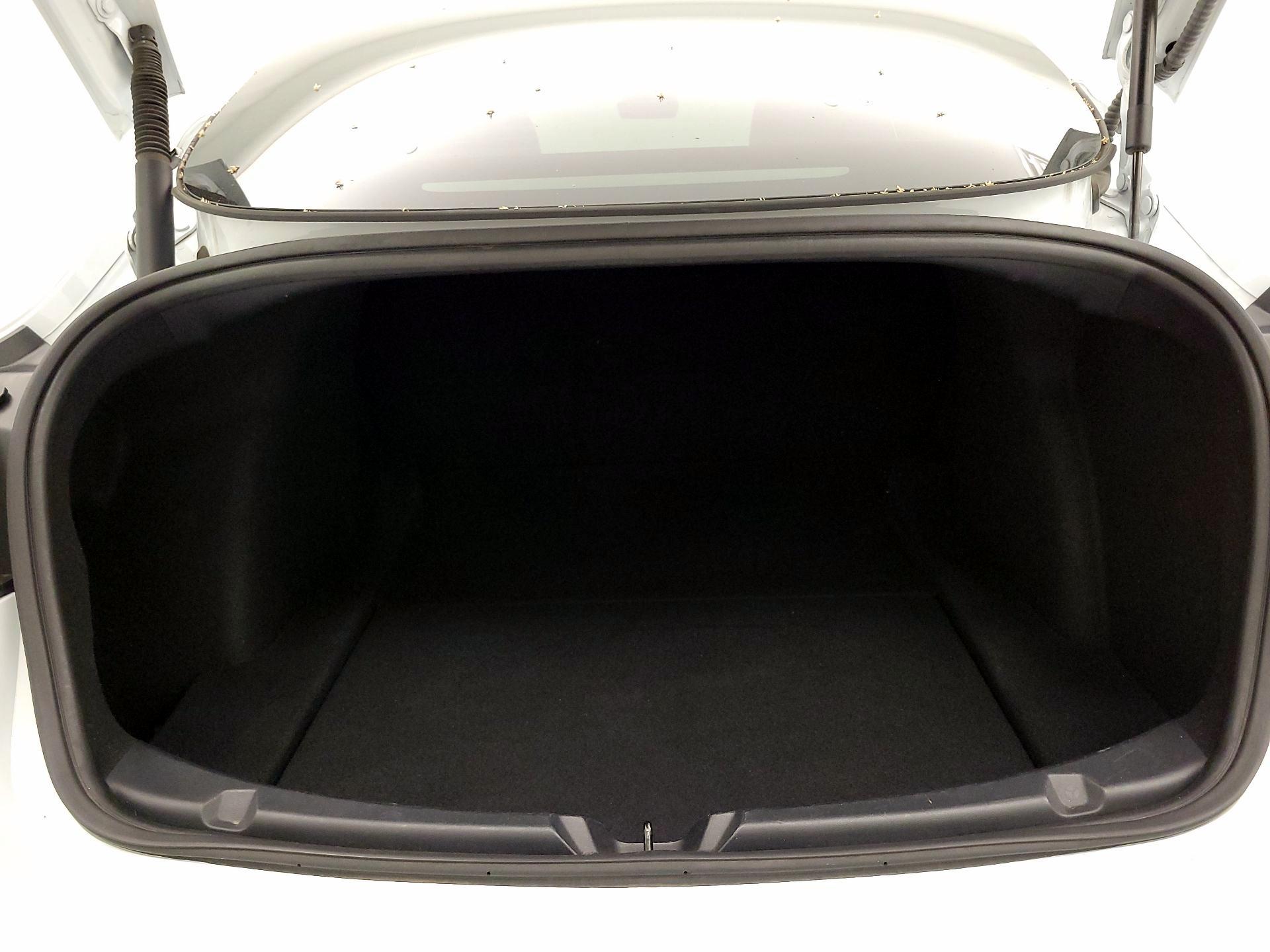 Thumbnail: 2023 Tesla Model 3 - 19