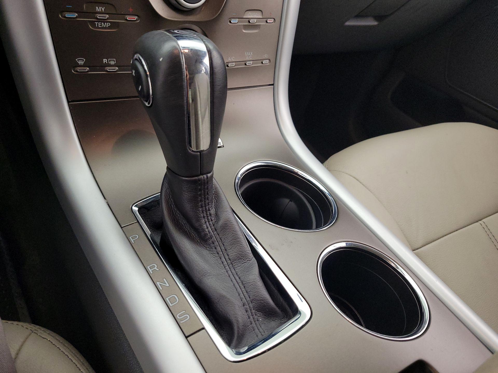 Thumbnail: 2014 Ford Edge - 17