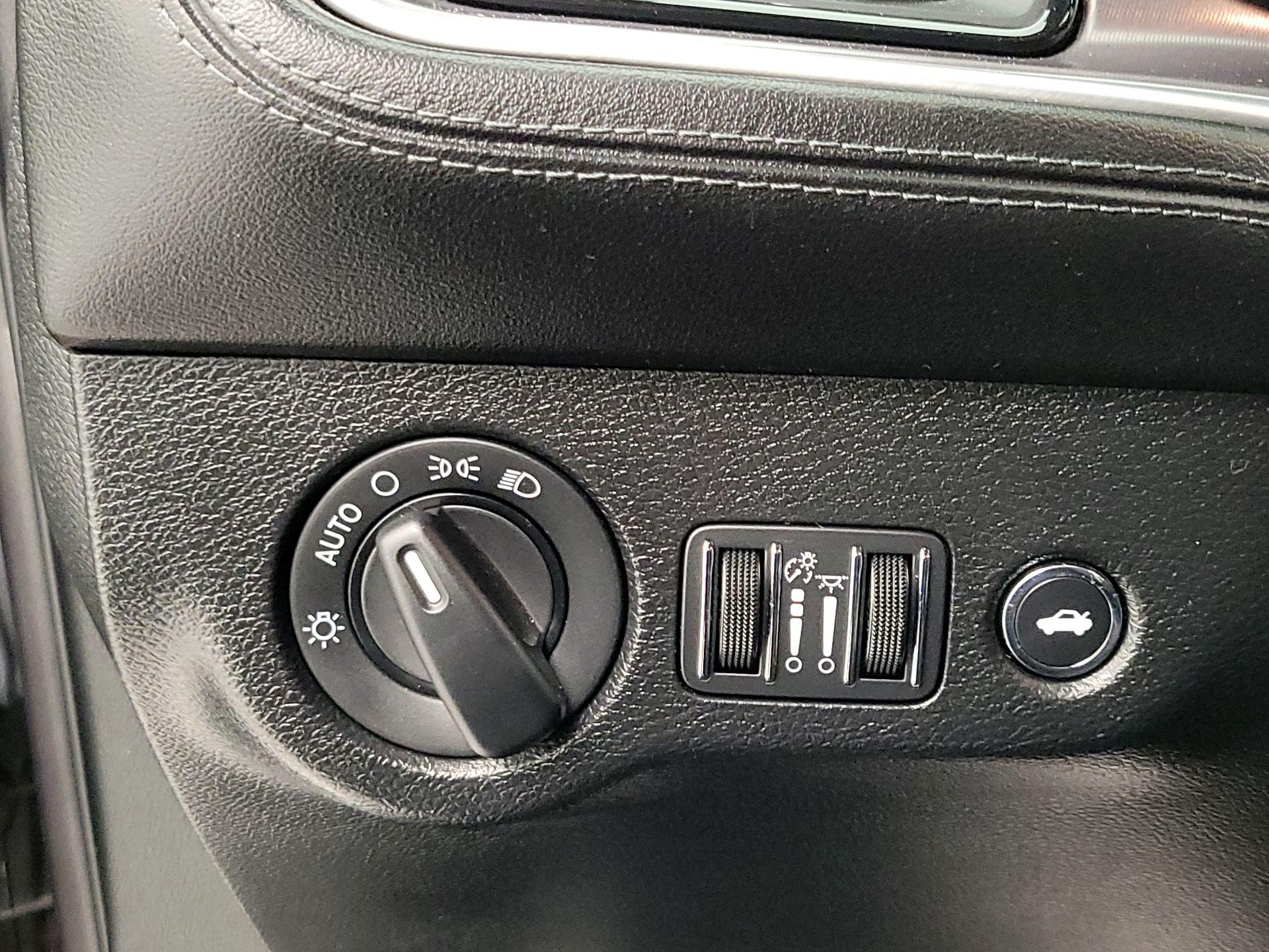 Thumbnail: 2021 Dodge Challenger - 13