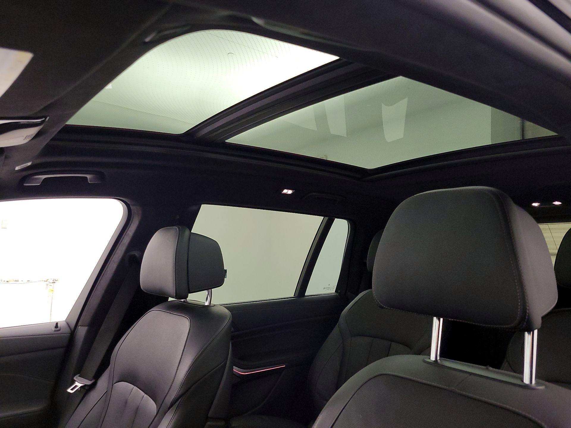 Thumbnail: 2021 BMW X7 - 19
