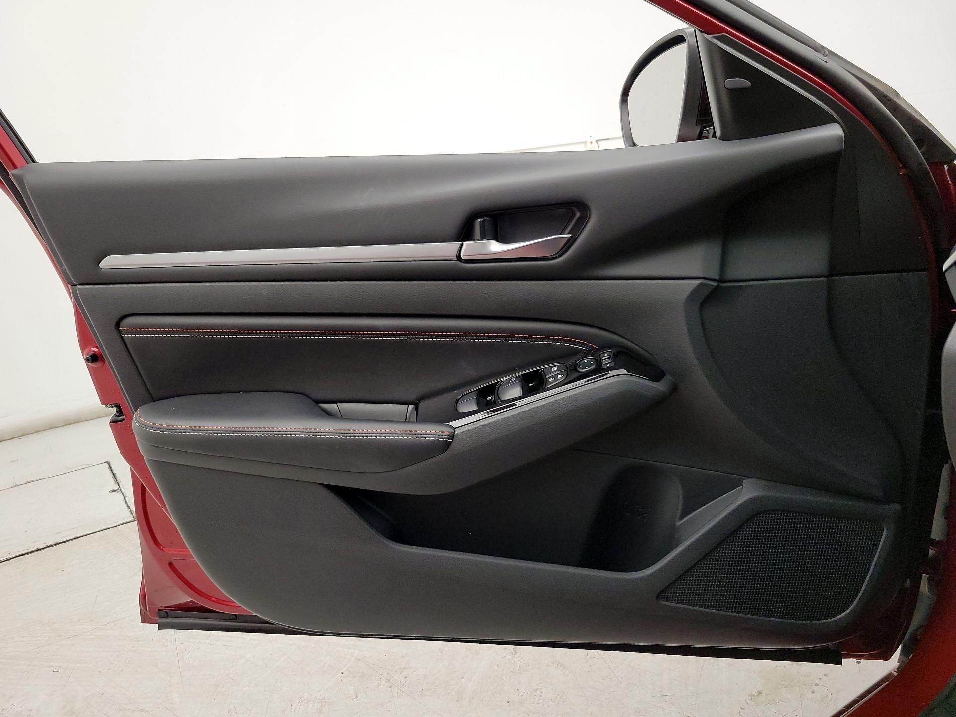 Thumbnail: 2023 Nissan Altima - 12