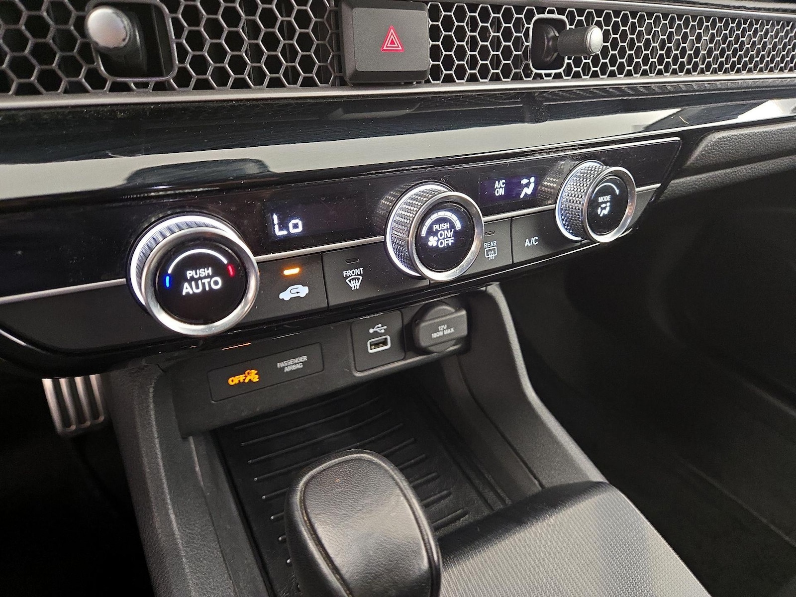 2022 Honda Civic Hatchback Sport - Photo 17