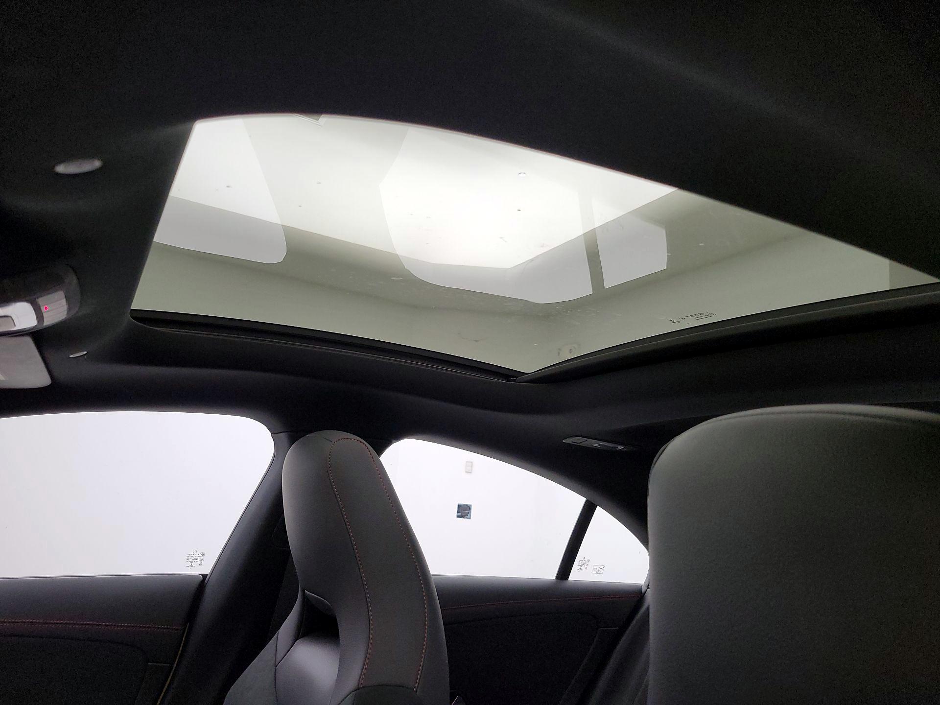 Thumbnail: 2020 Mercedes-Benz CLA - 18