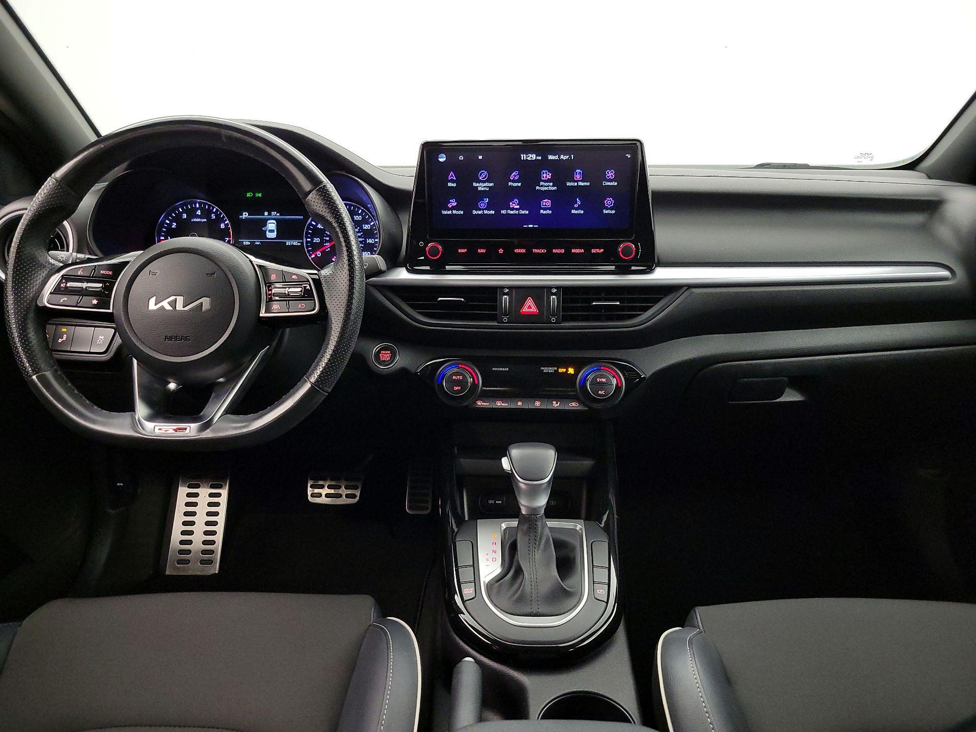 Thumbnail: 2023 Kia Forte - 11