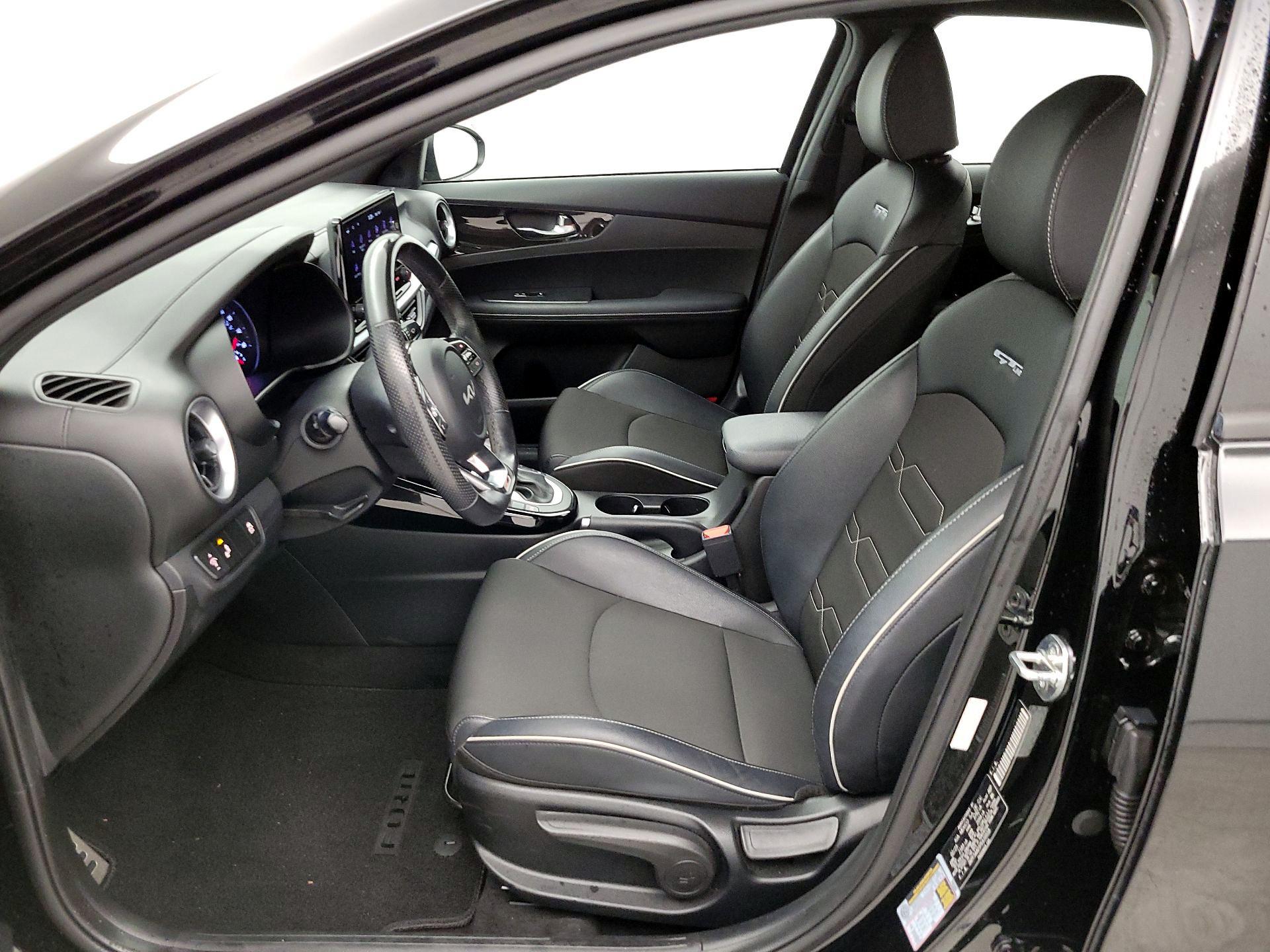 Thumbnail: 2023 Kia Forte - 20