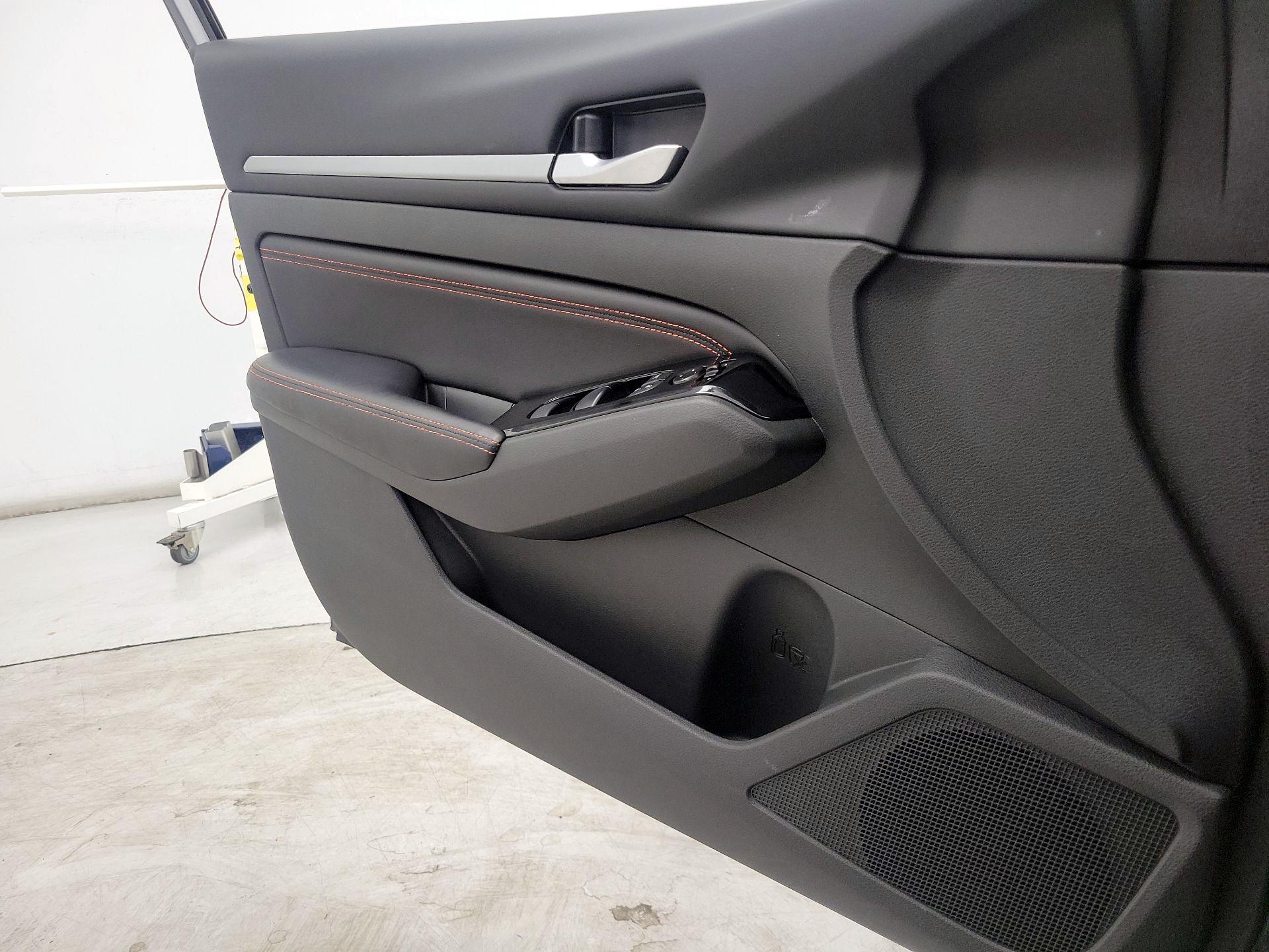 Thumbnail: 2023 Nissan Altima - 12