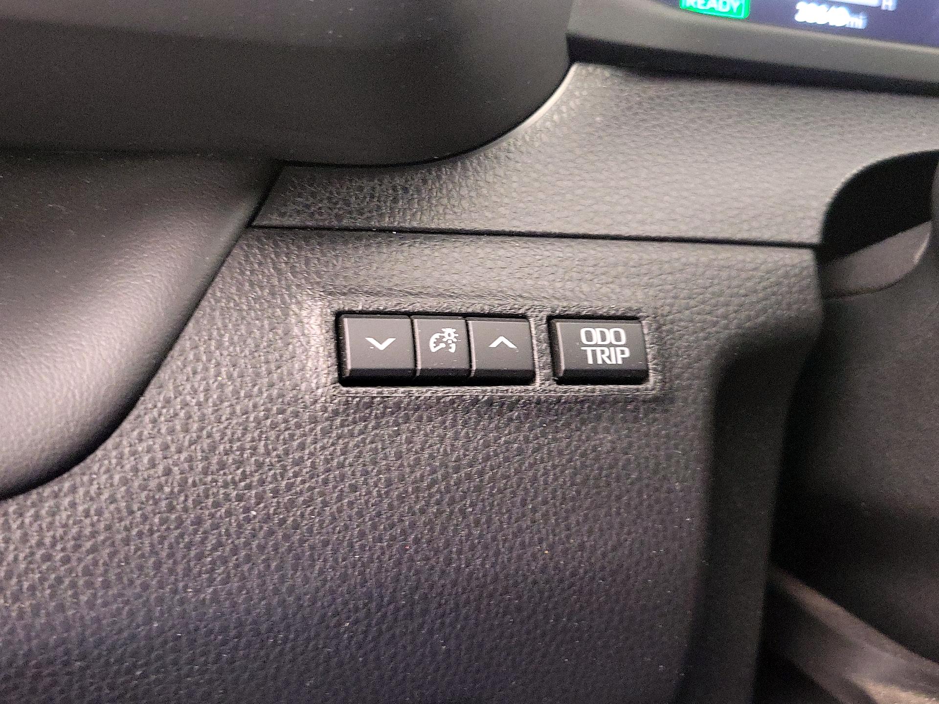 Thumbnail: 2024 Toyota Crown - 13