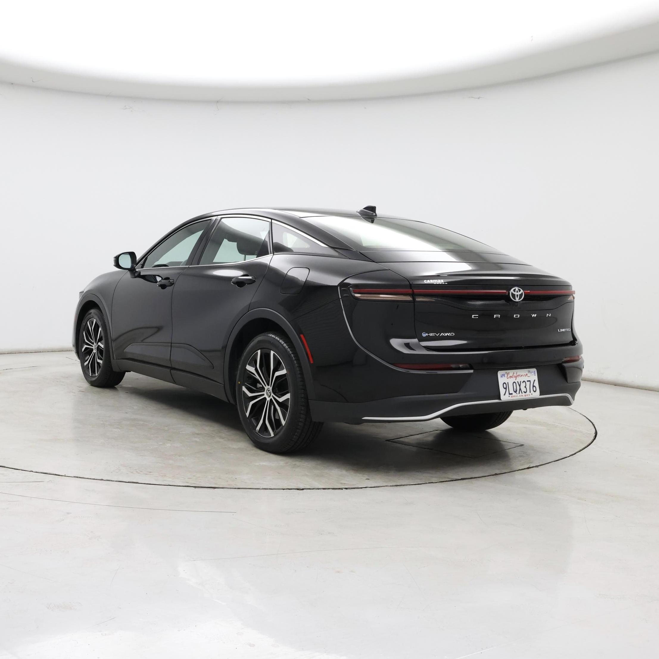 Thumbnail: 2024 Toyota Crown - 2