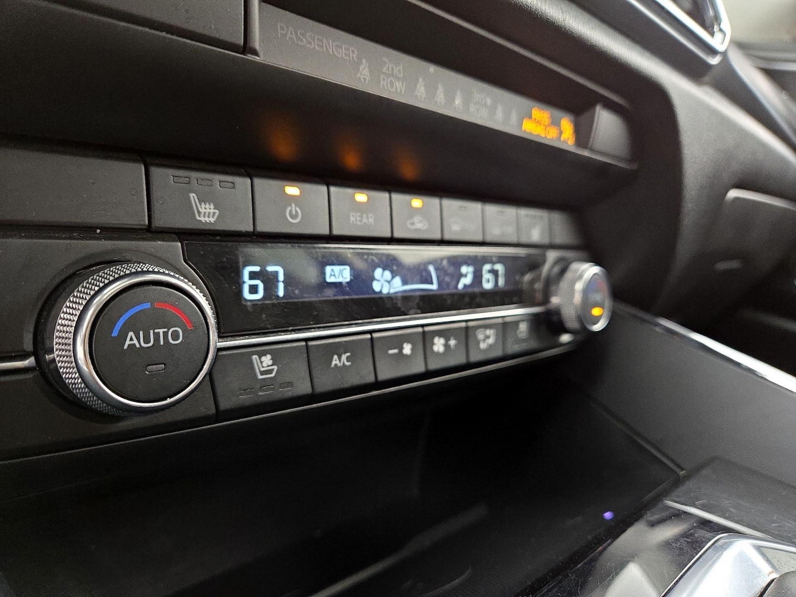 2023 Mazda CX-9 Touring Plus - Photo 17