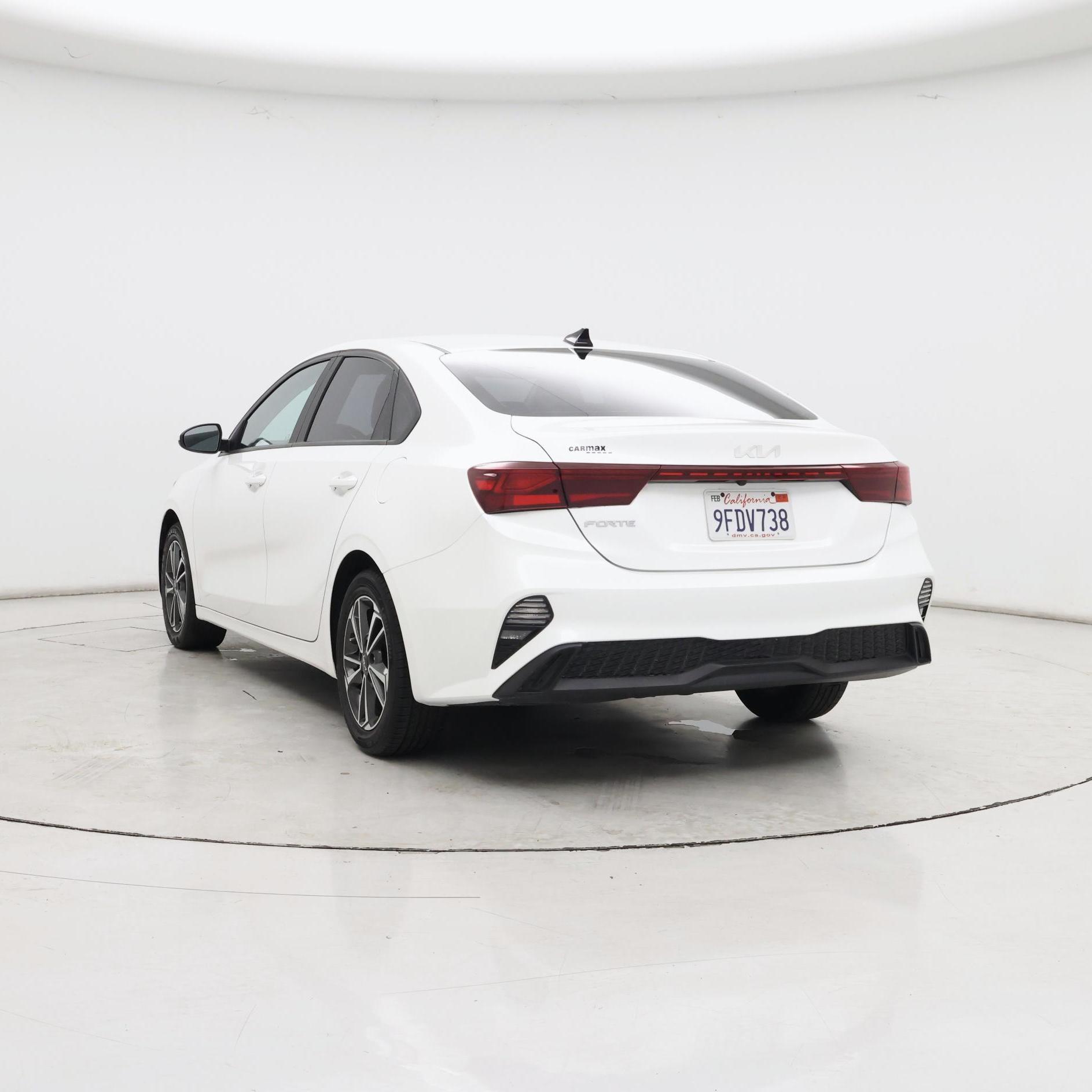 Thumbnail: 2023 Kia Forte - 2