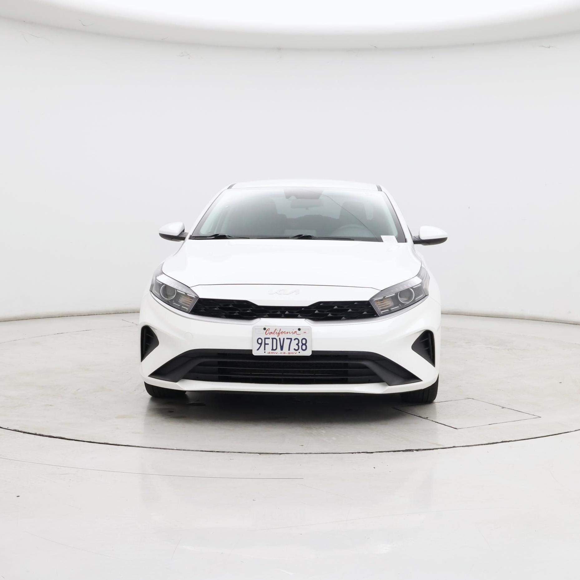 Thumbnail: 2023 Kia Forte - 5