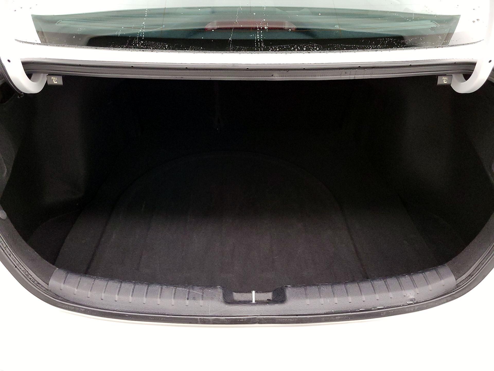 Thumbnail: 2023 Kia Forte - 20