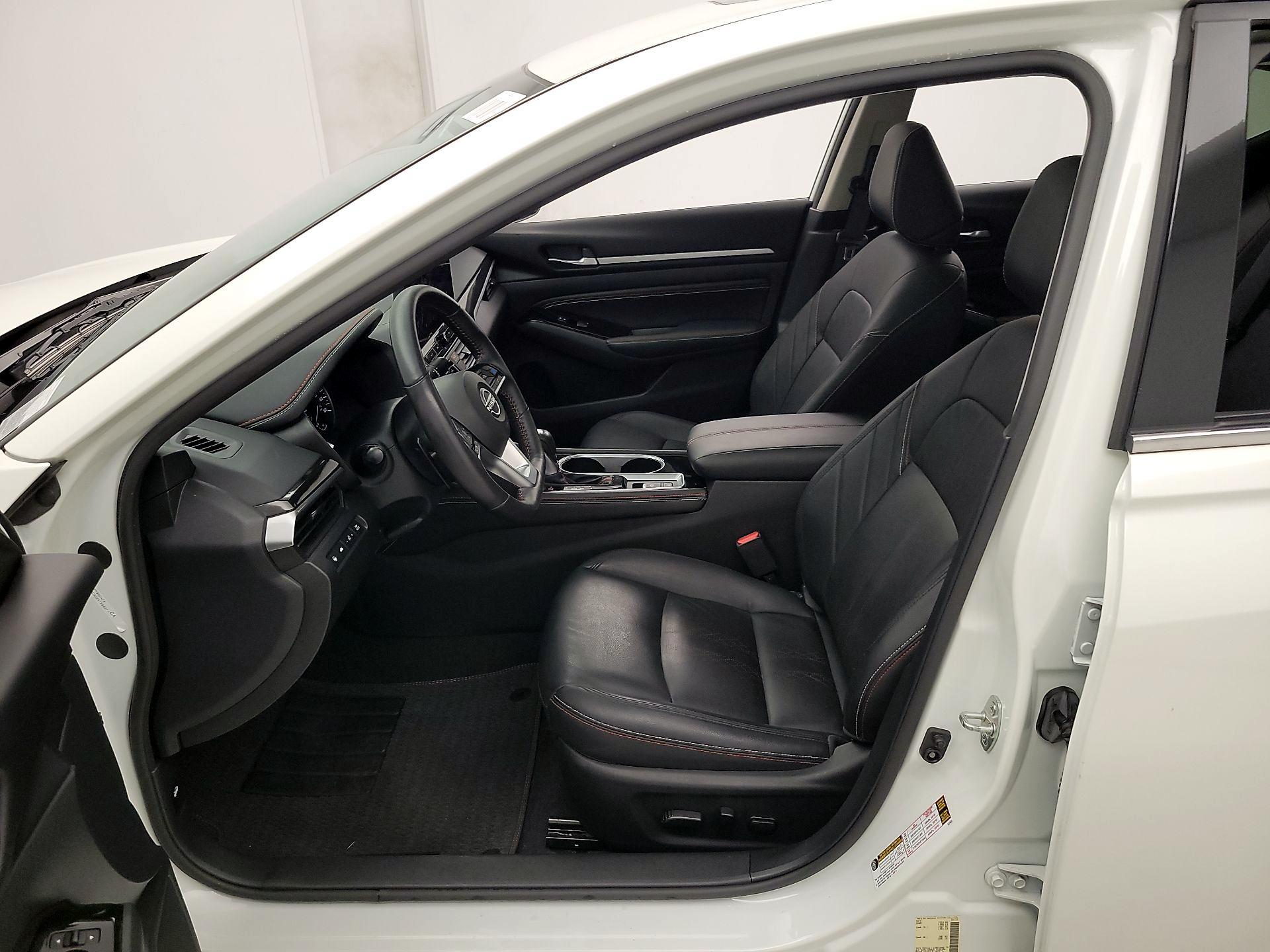 Thumbnail: 2023 Nissan Altima - 11