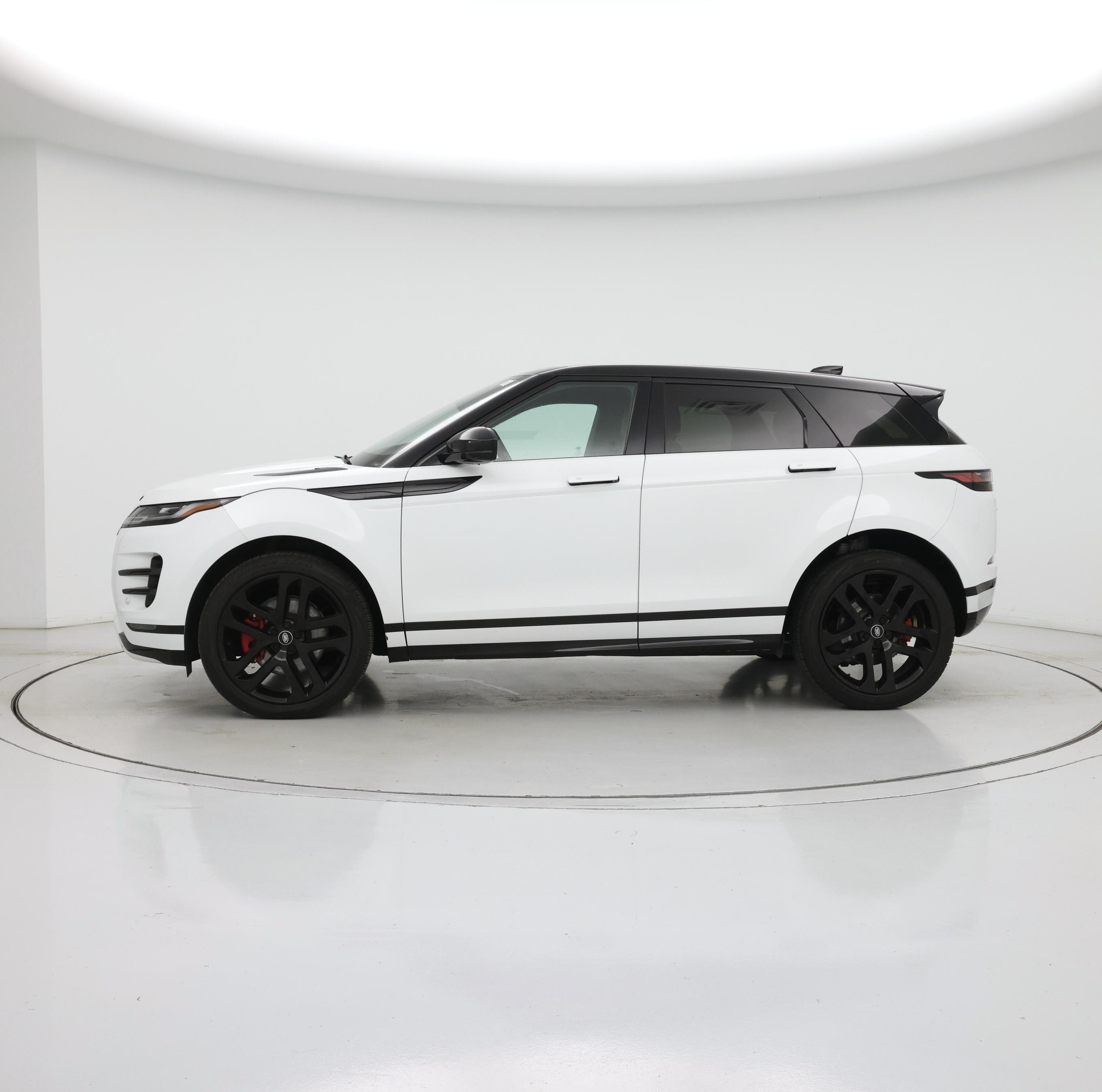 Thumbnail: 2022 Land Rover Range Rover Evoque - 3