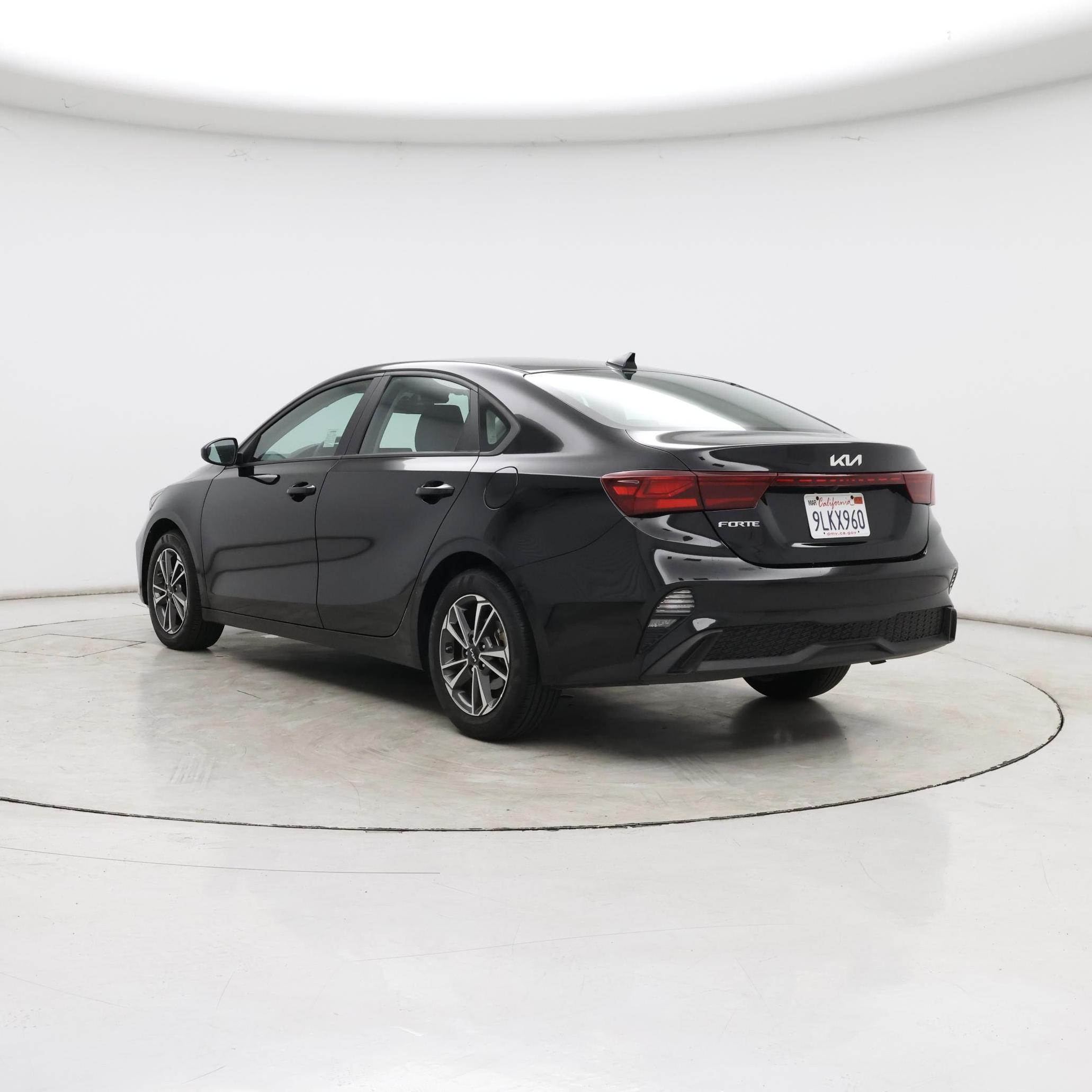 Thumbnail: 2024 Kia Forte - 2