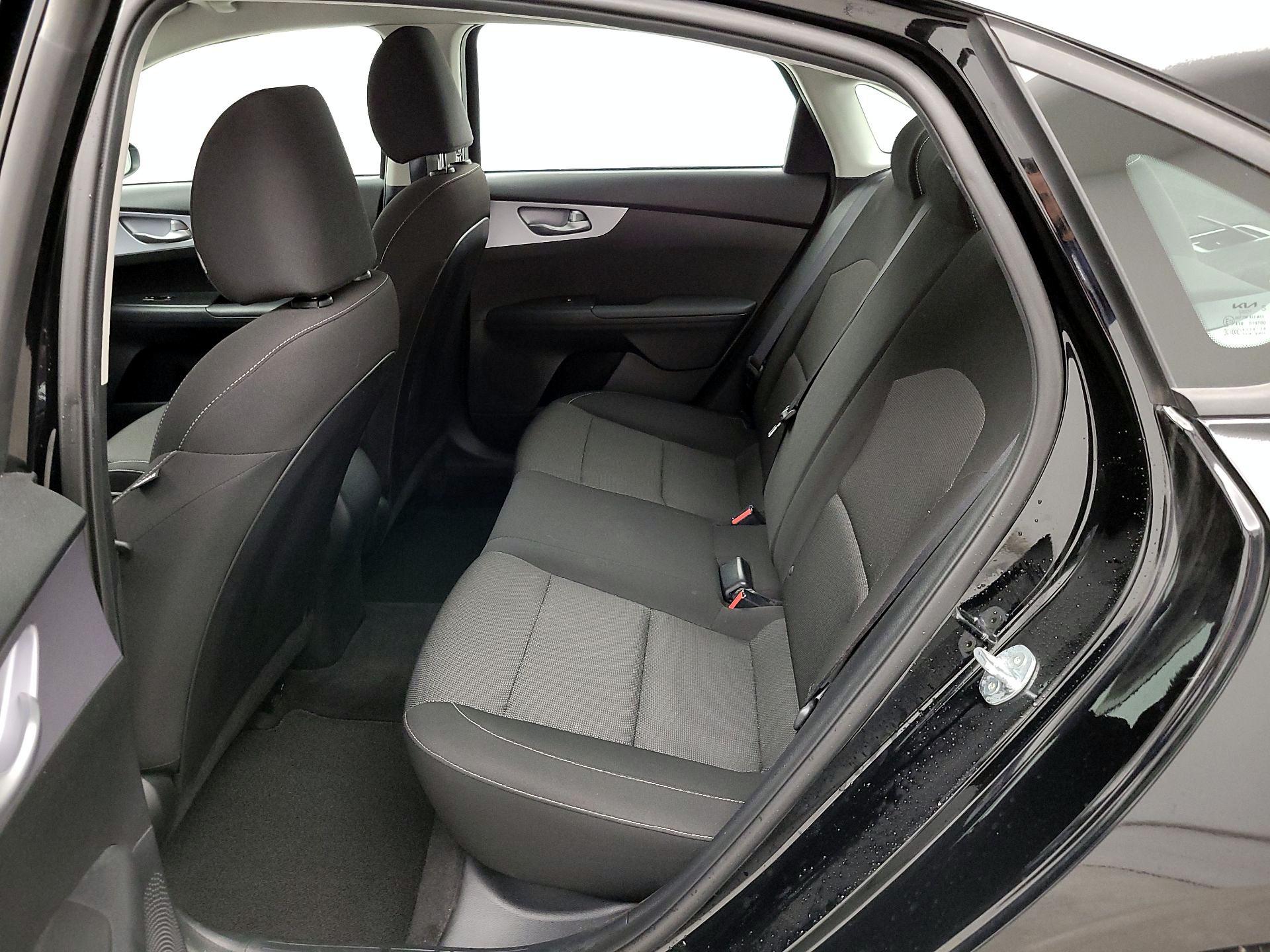 Thumbnail: 2024 Kia Forte - 19