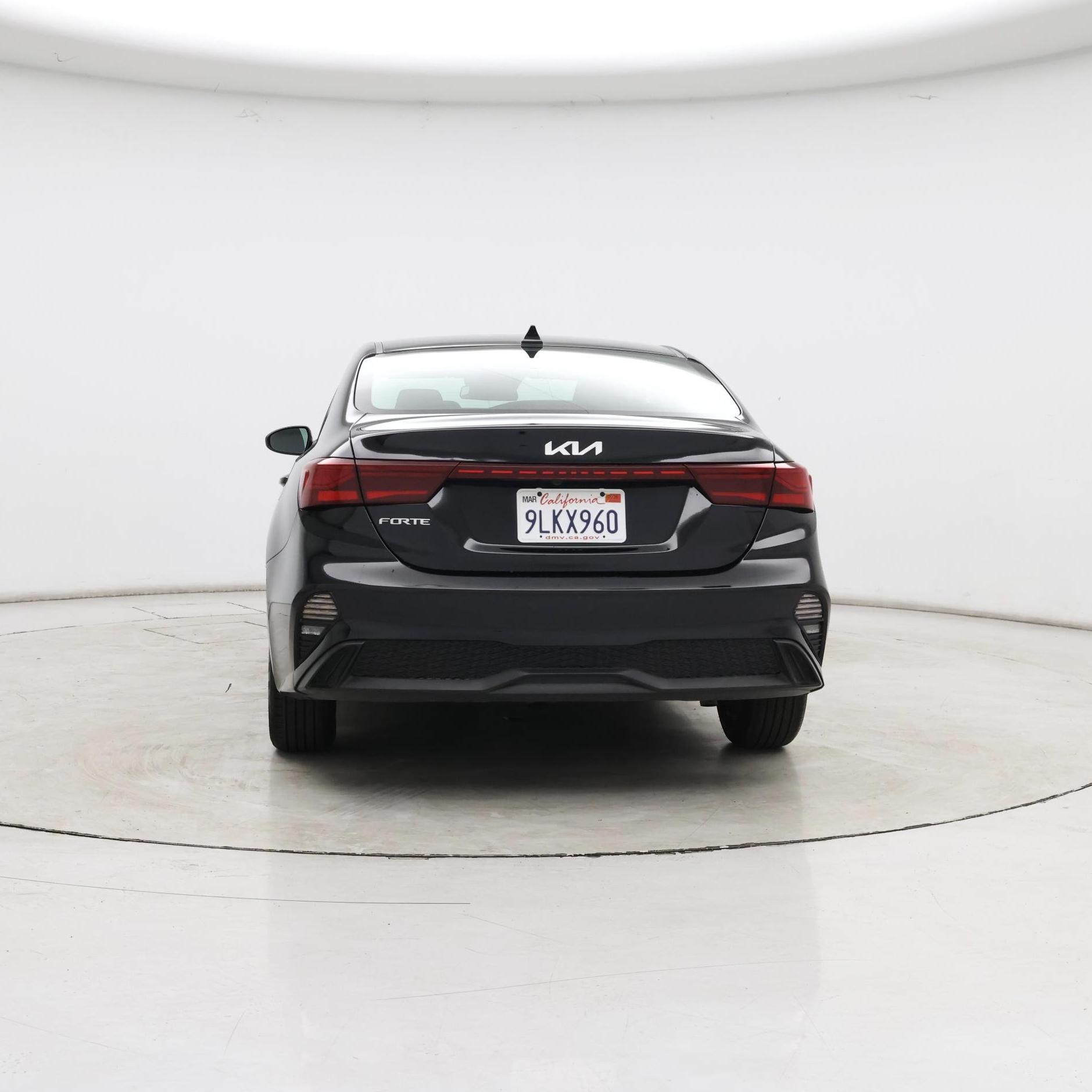 Thumbnail: 2024 Kia Forte - 6