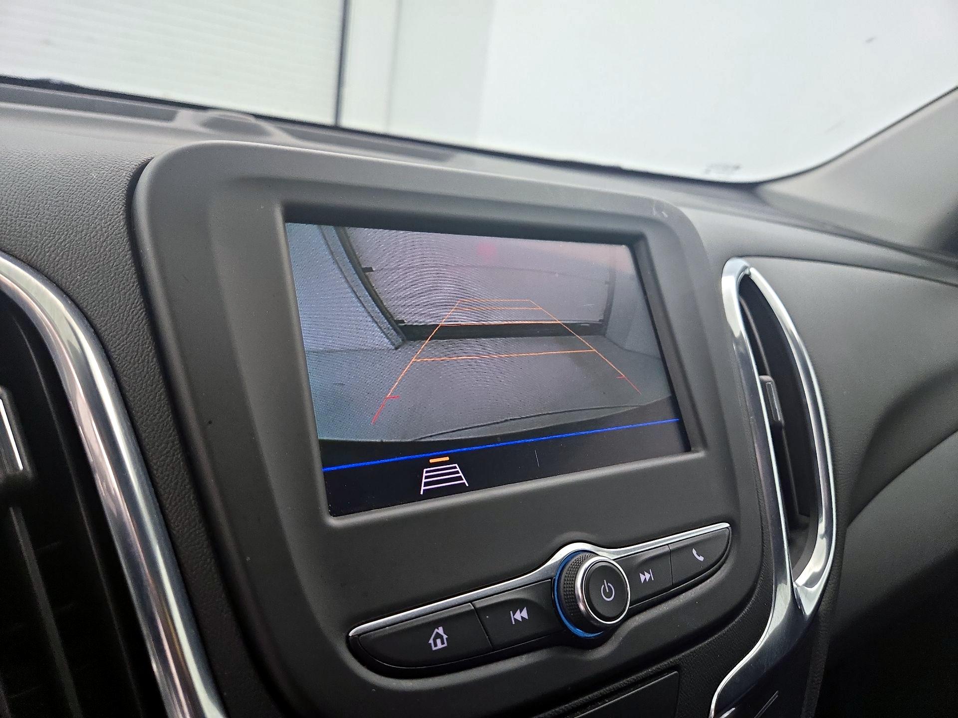Thumbnail: 2021 Chevrolet Equinox - 14