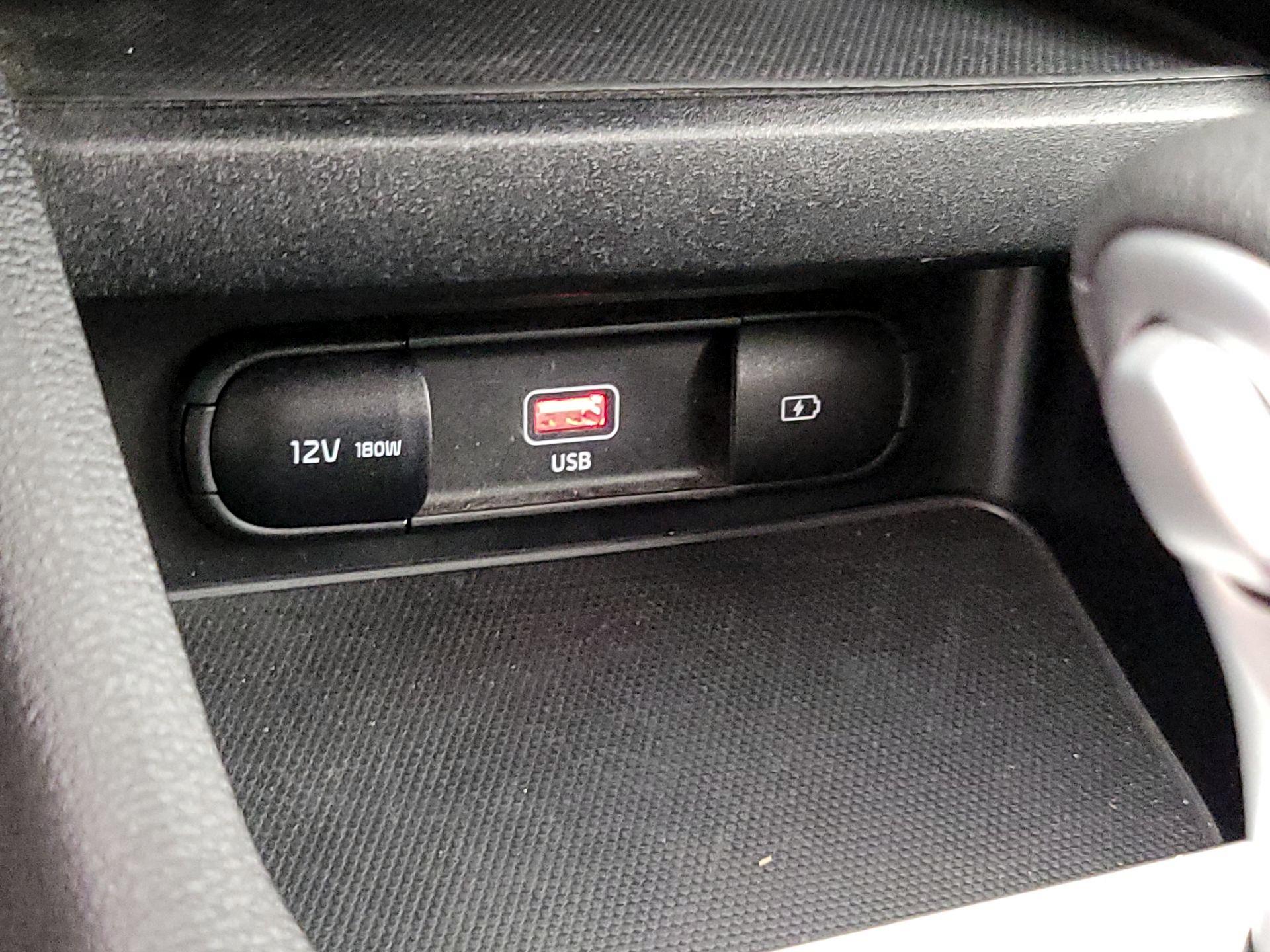 Thumbnail: 2024 Kia Forte - 18