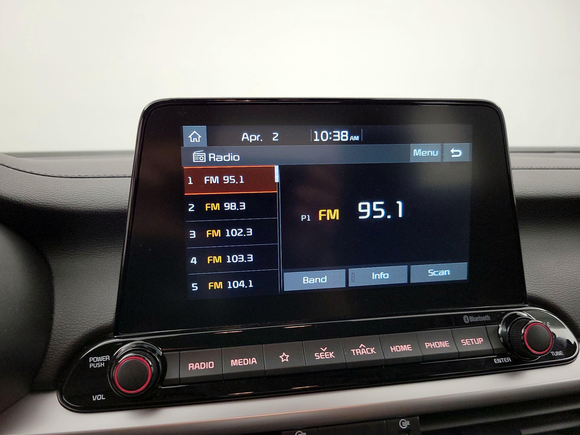 Thumbnail: 2020 Kia Forte - 15