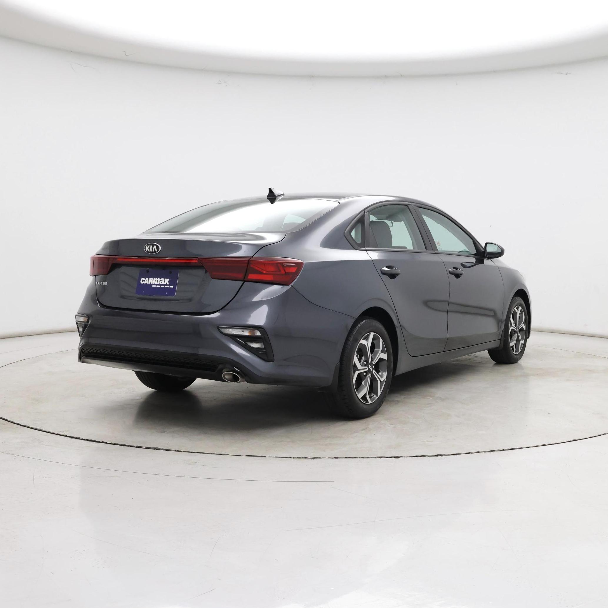 Thumbnail: 2020 Kia Forte - 8