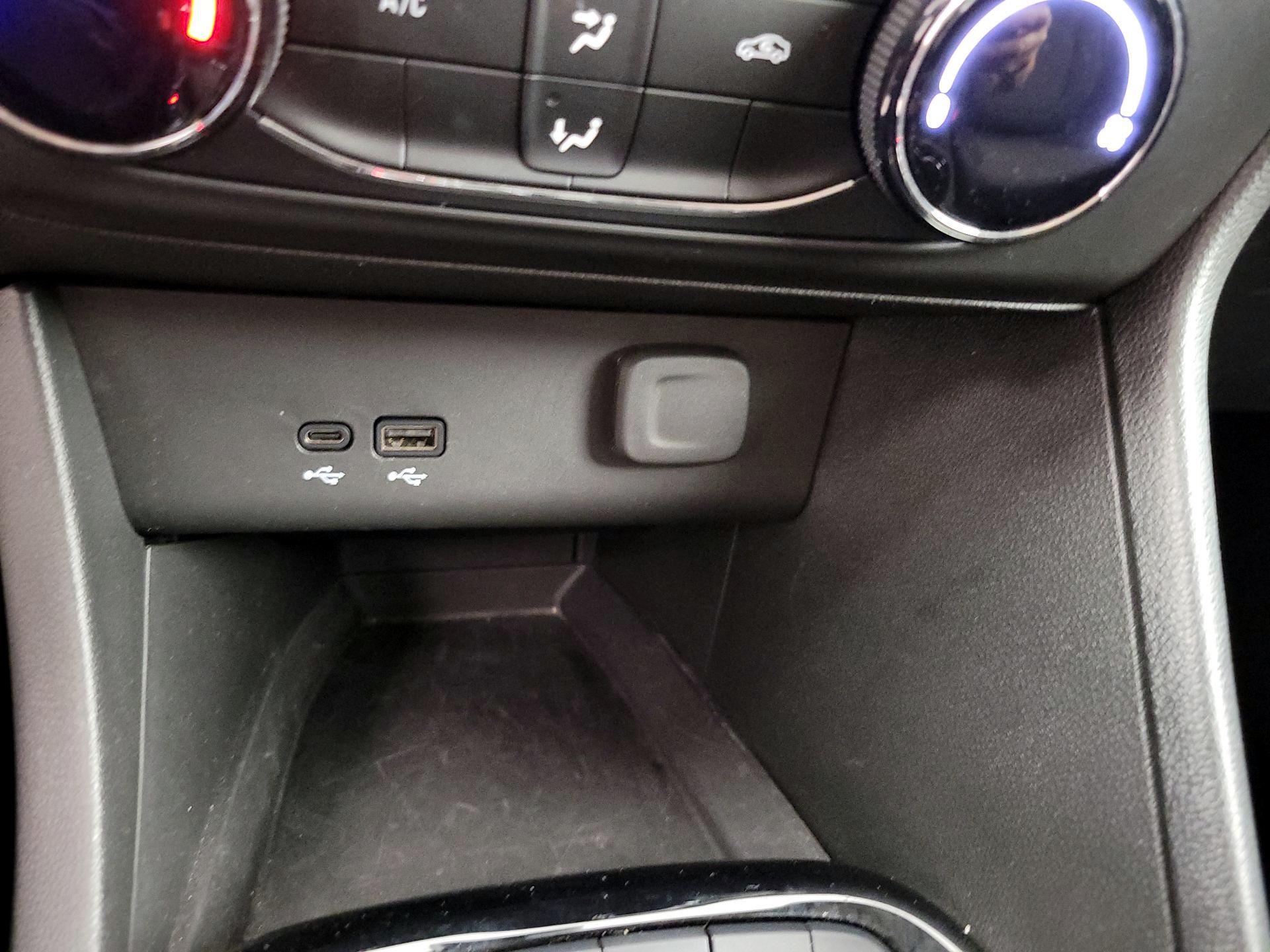 Thumbnail: 2024 Buick Encore GX - 19