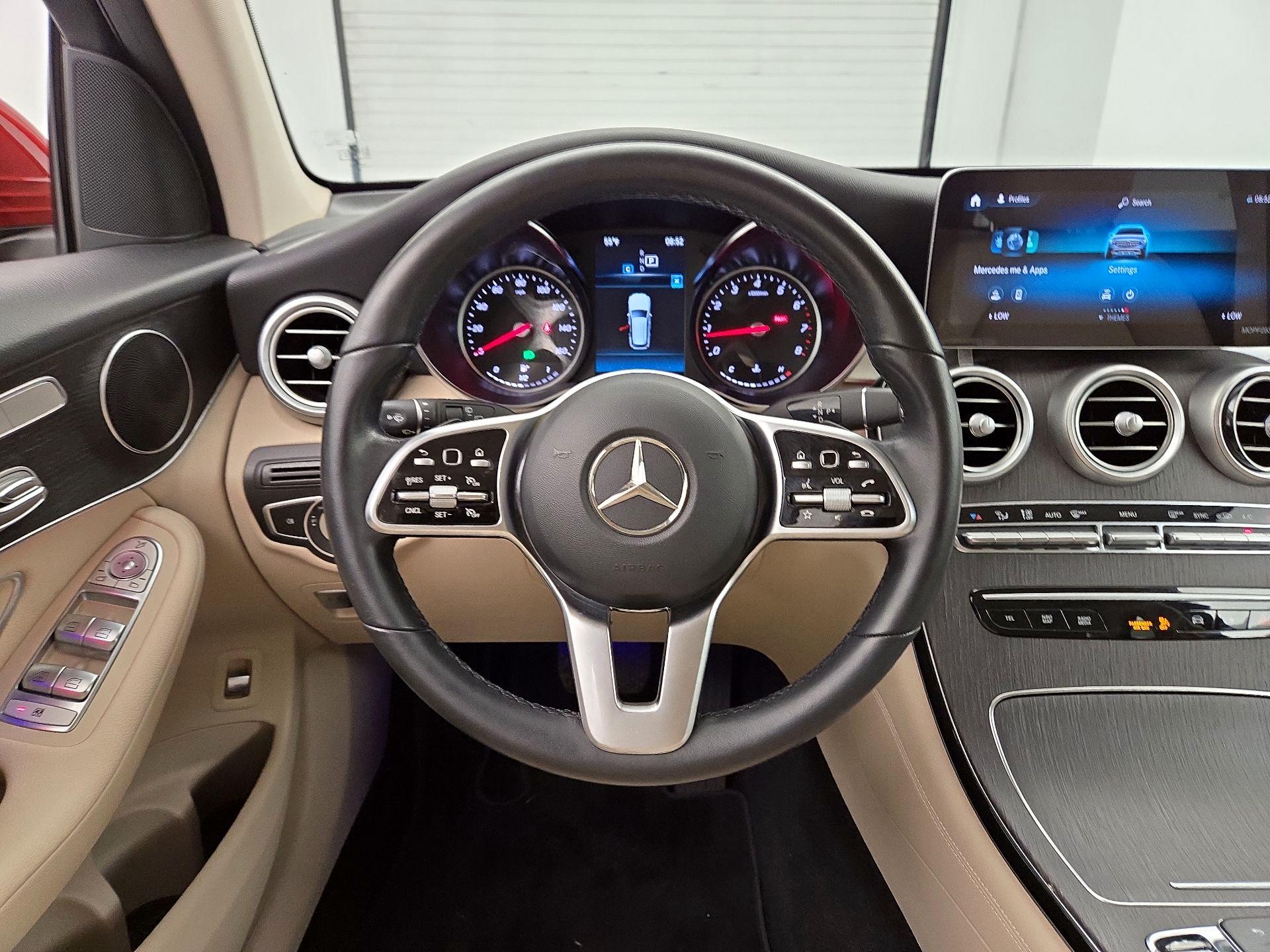 Thumbnail: 2020 Mercedes-Benz GLC - 10