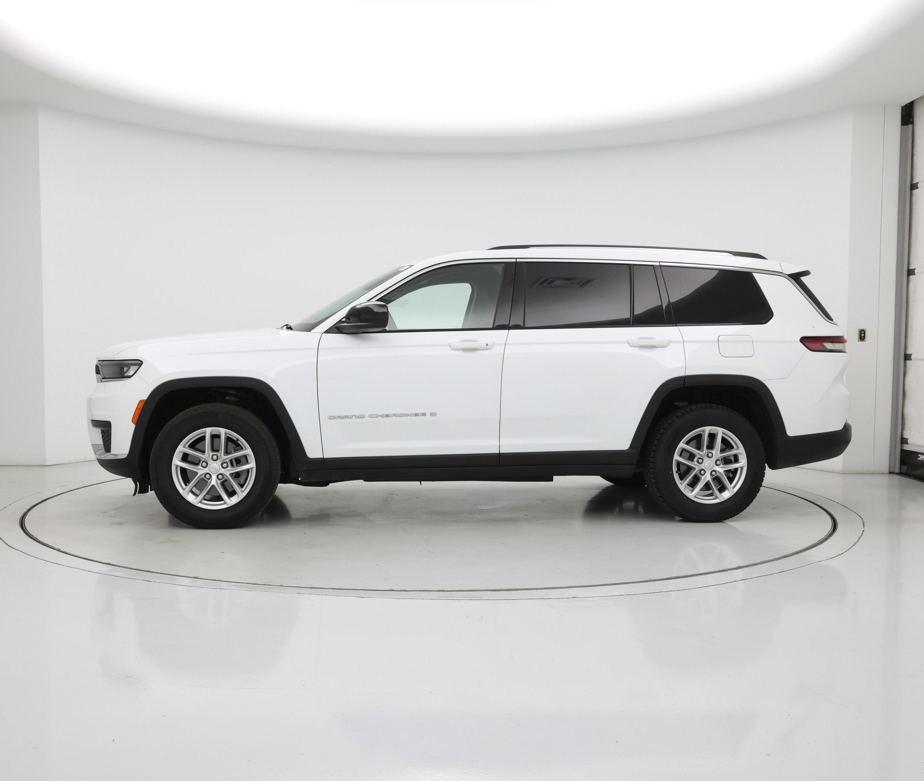 Thumbnail: 2023 Jeep Grand Cherokee L - 3