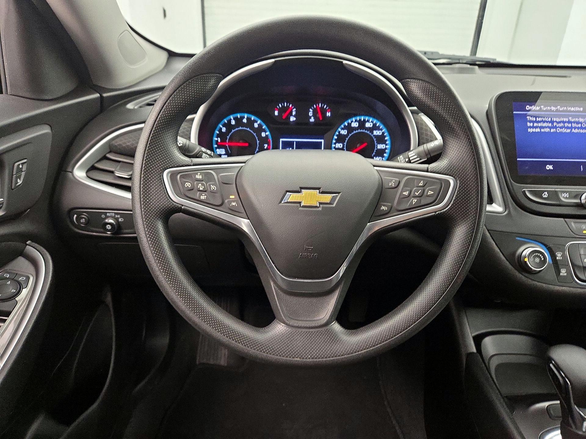 Thumbnail: 2023 Chevrolet Malibu - 10