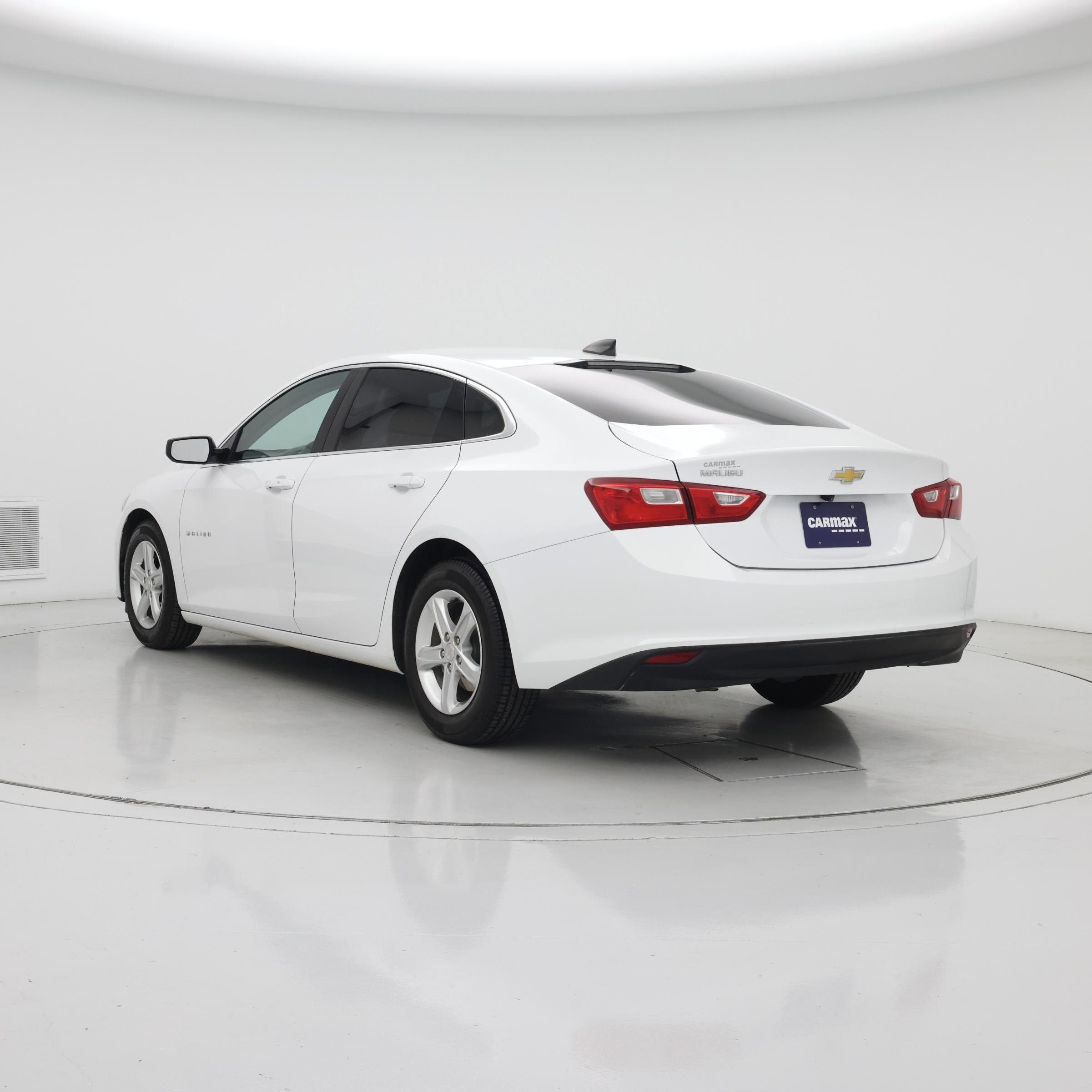 Thumbnail: 2023 Chevrolet Malibu - 2