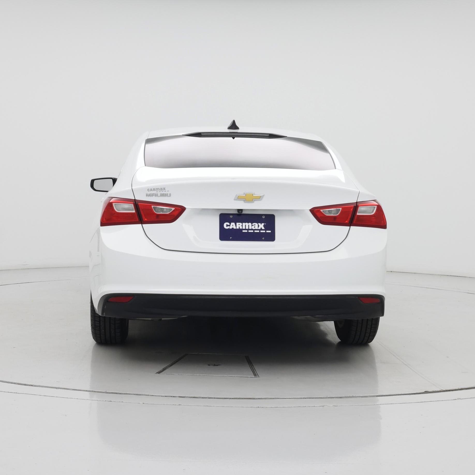 Thumbnail: 2023 Chevrolet Malibu - 6