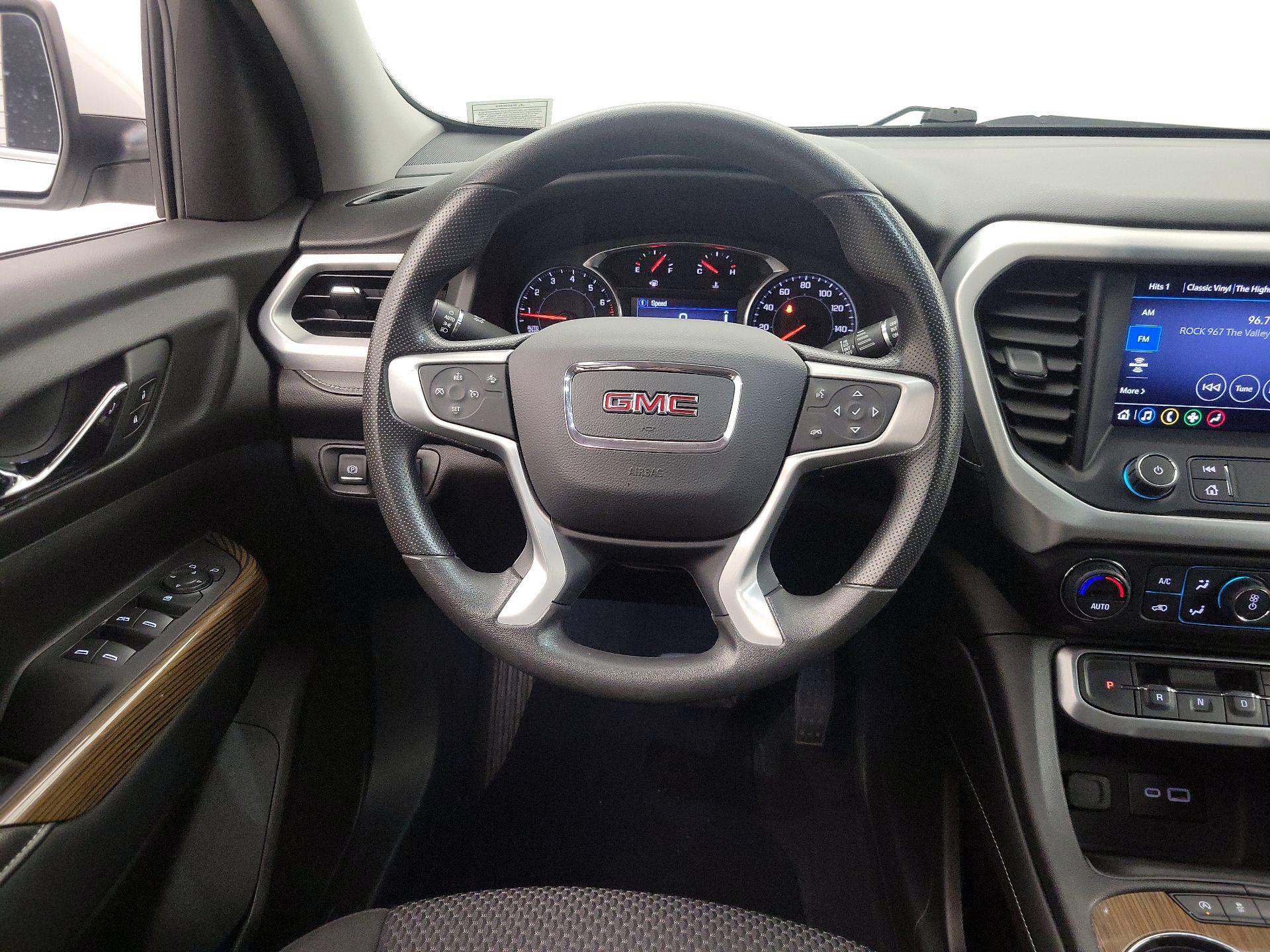 Thumbnail: 2022 GMC Acadia - 10