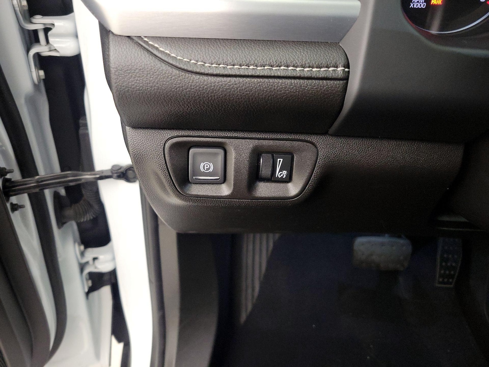 2022 GMC Acadia SLE - Photo 14