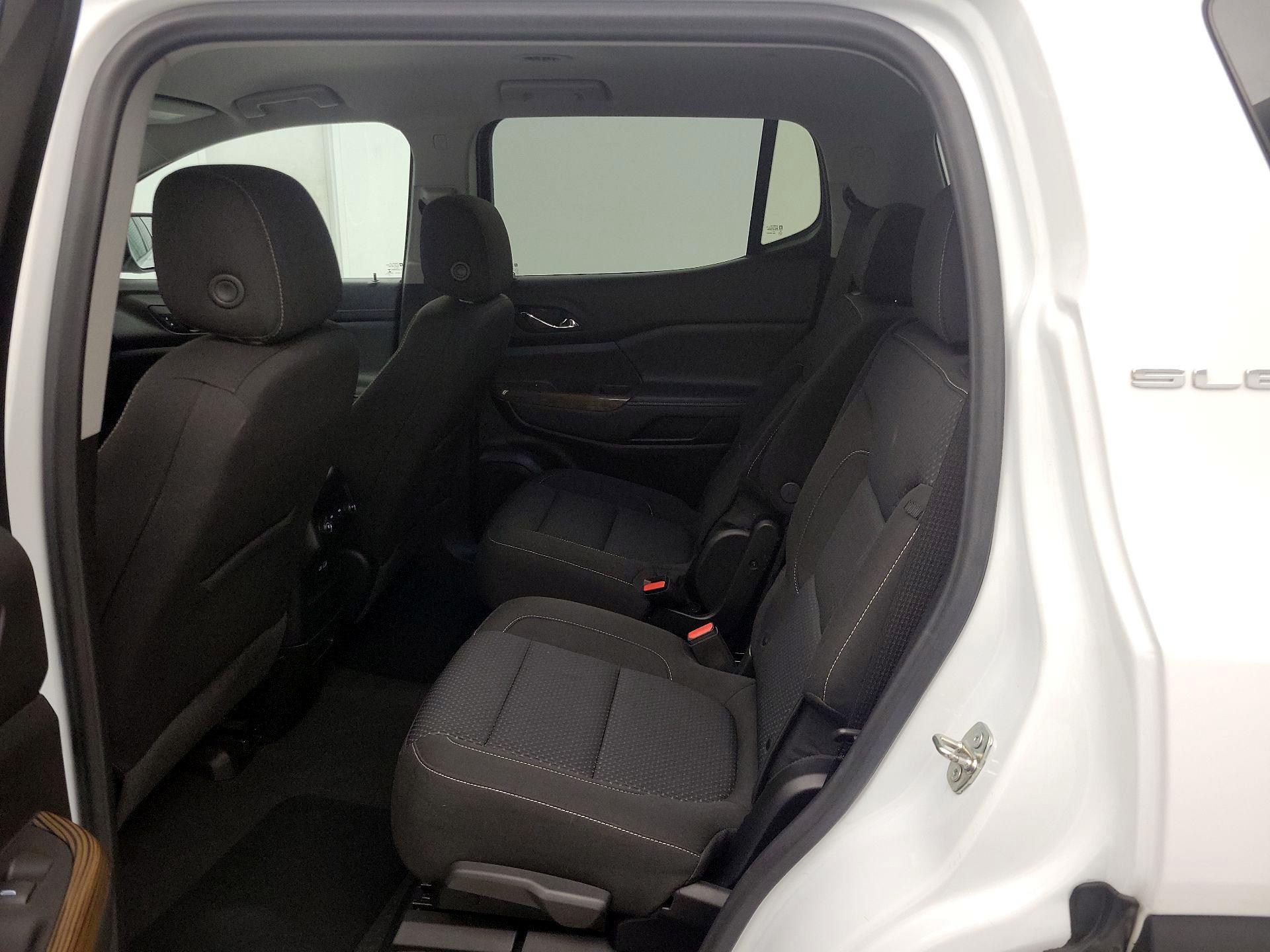 Thumbnail: 2022 GMC Acadia - 19