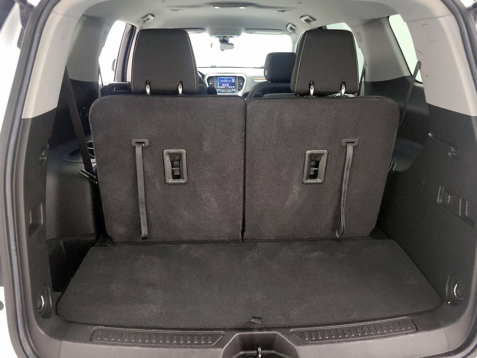 2022 GMC Acadia SLE - Photo 22