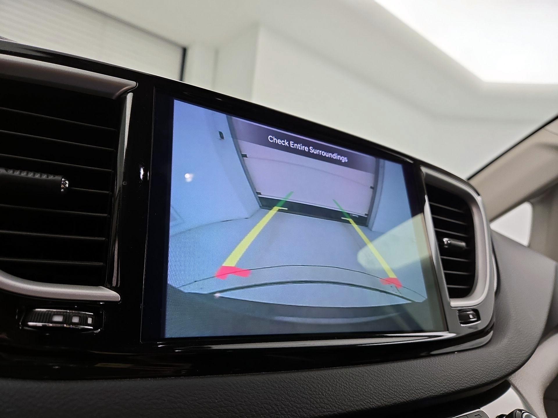Thumbnail: 2023 Chrysler Pacifica - 14