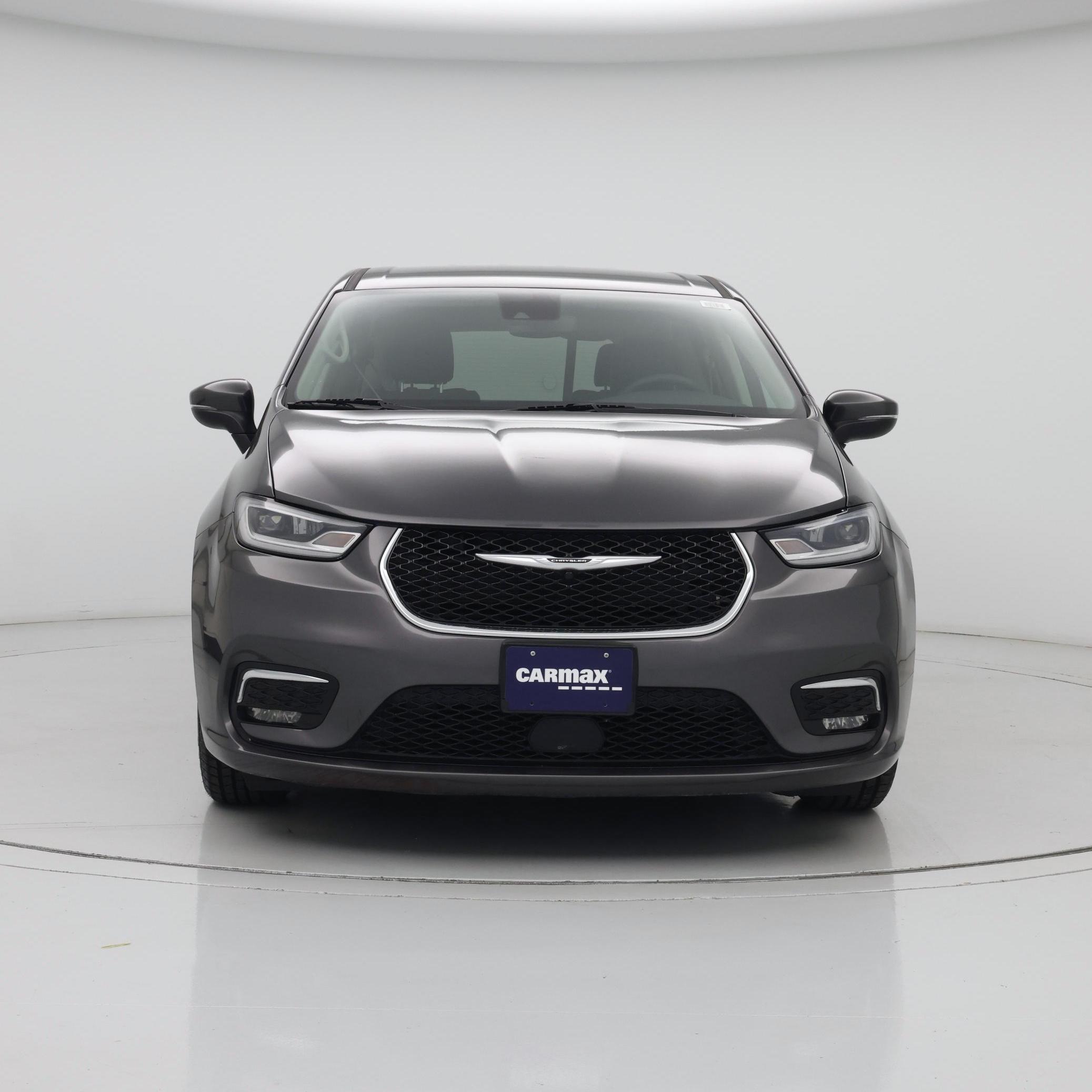 Thumbnail: 2023 Chrysler Pacifica - 5