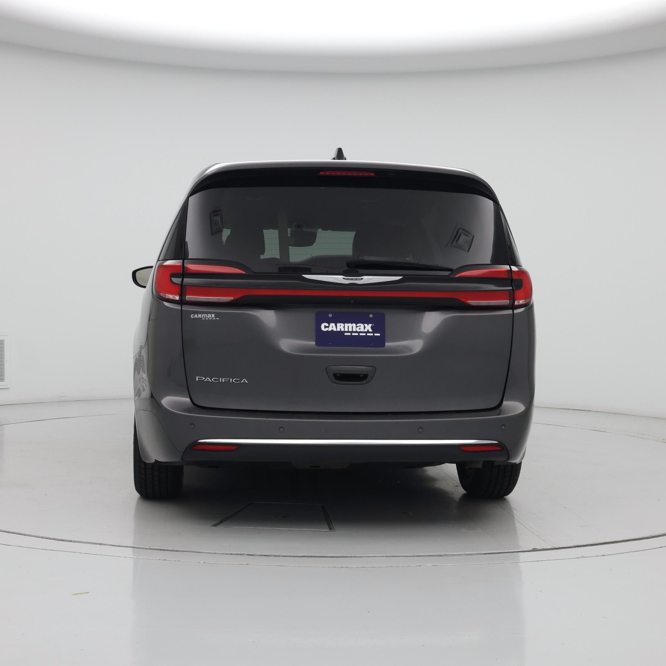 Thumbnail: 2023 Chrysler Pacifica - 6