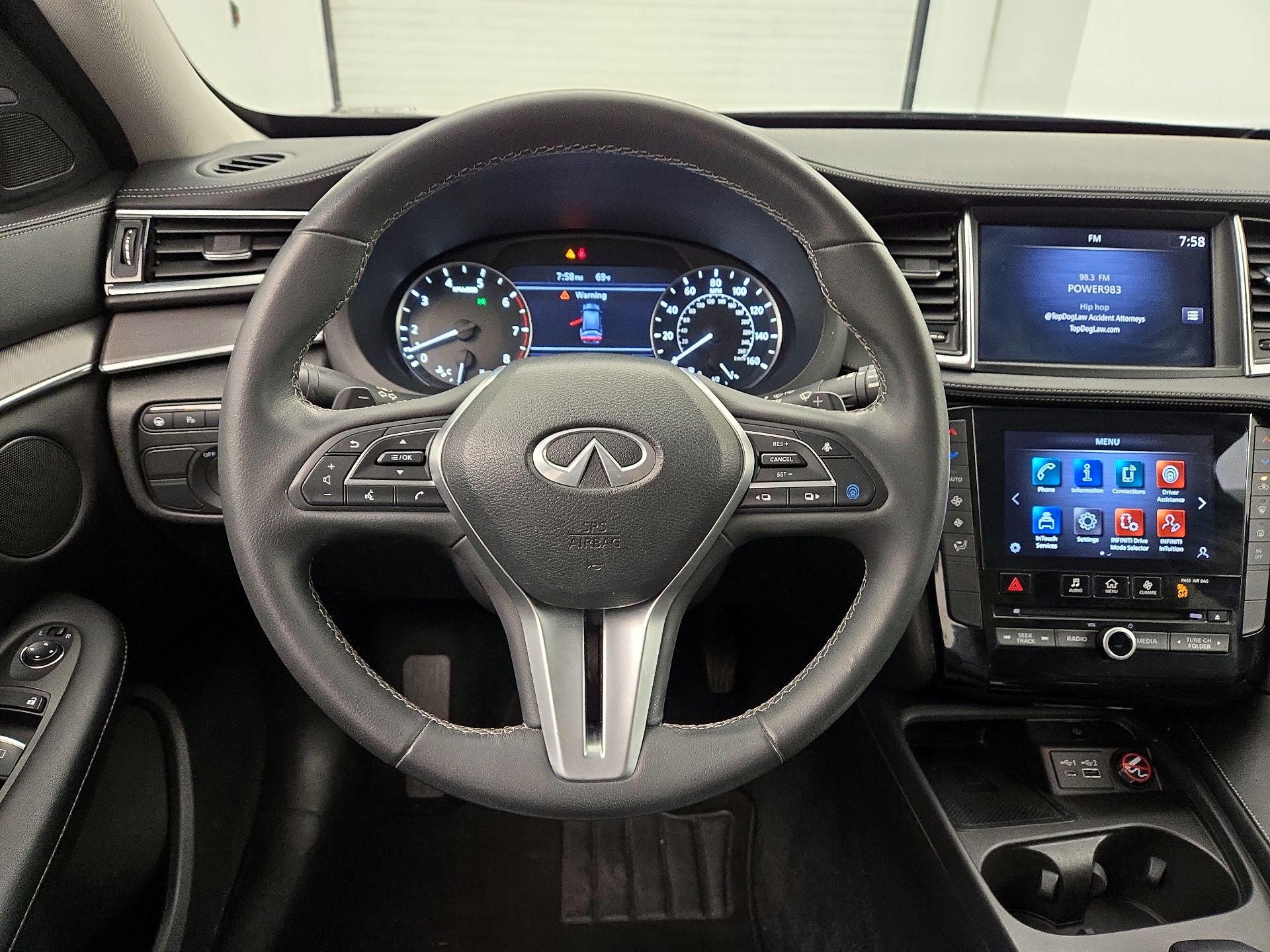 Thumbnail: 2023 INFINITI QX50 - 10