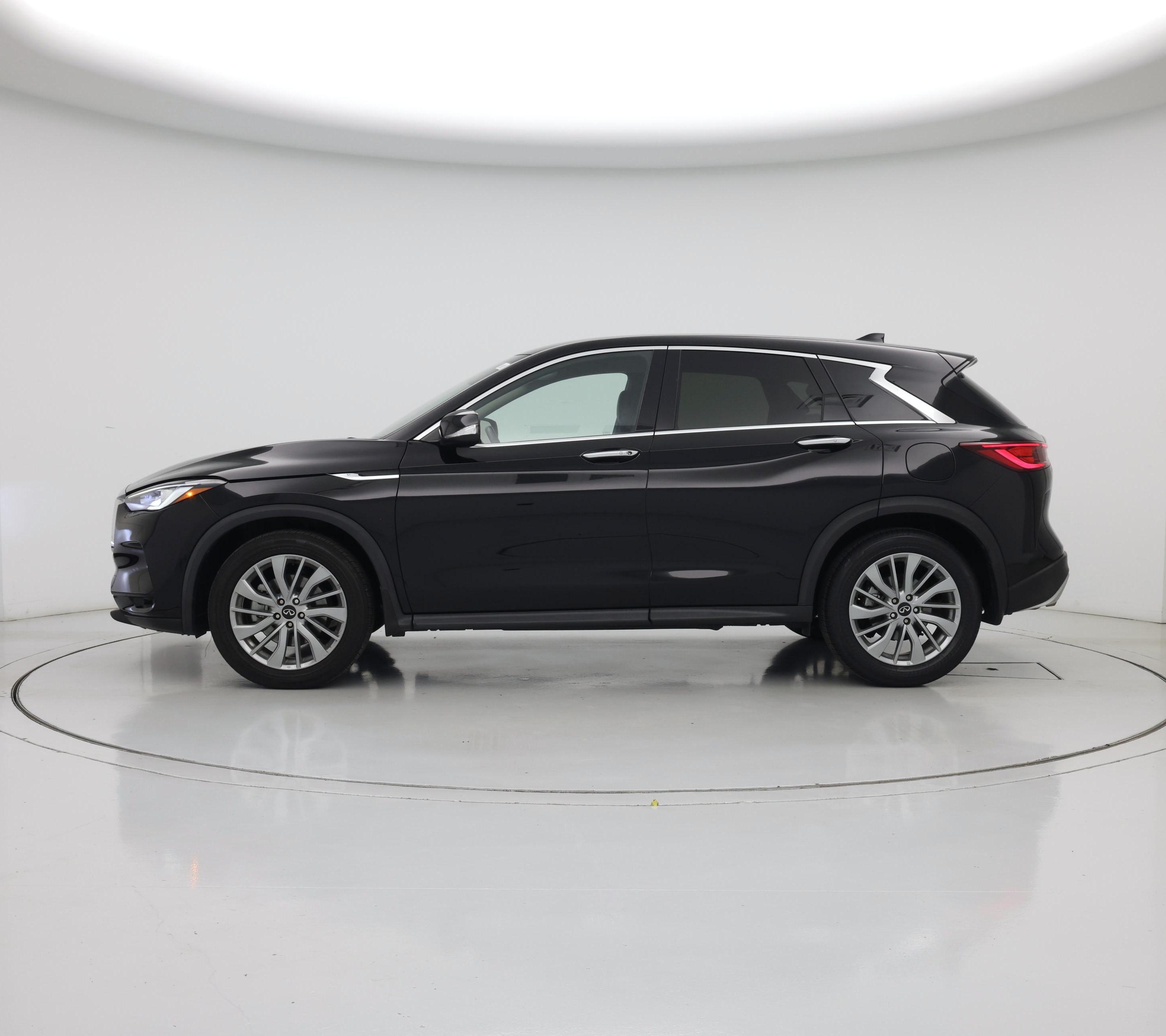 Thumbnail: 2023 INFINITI QX50 - 3