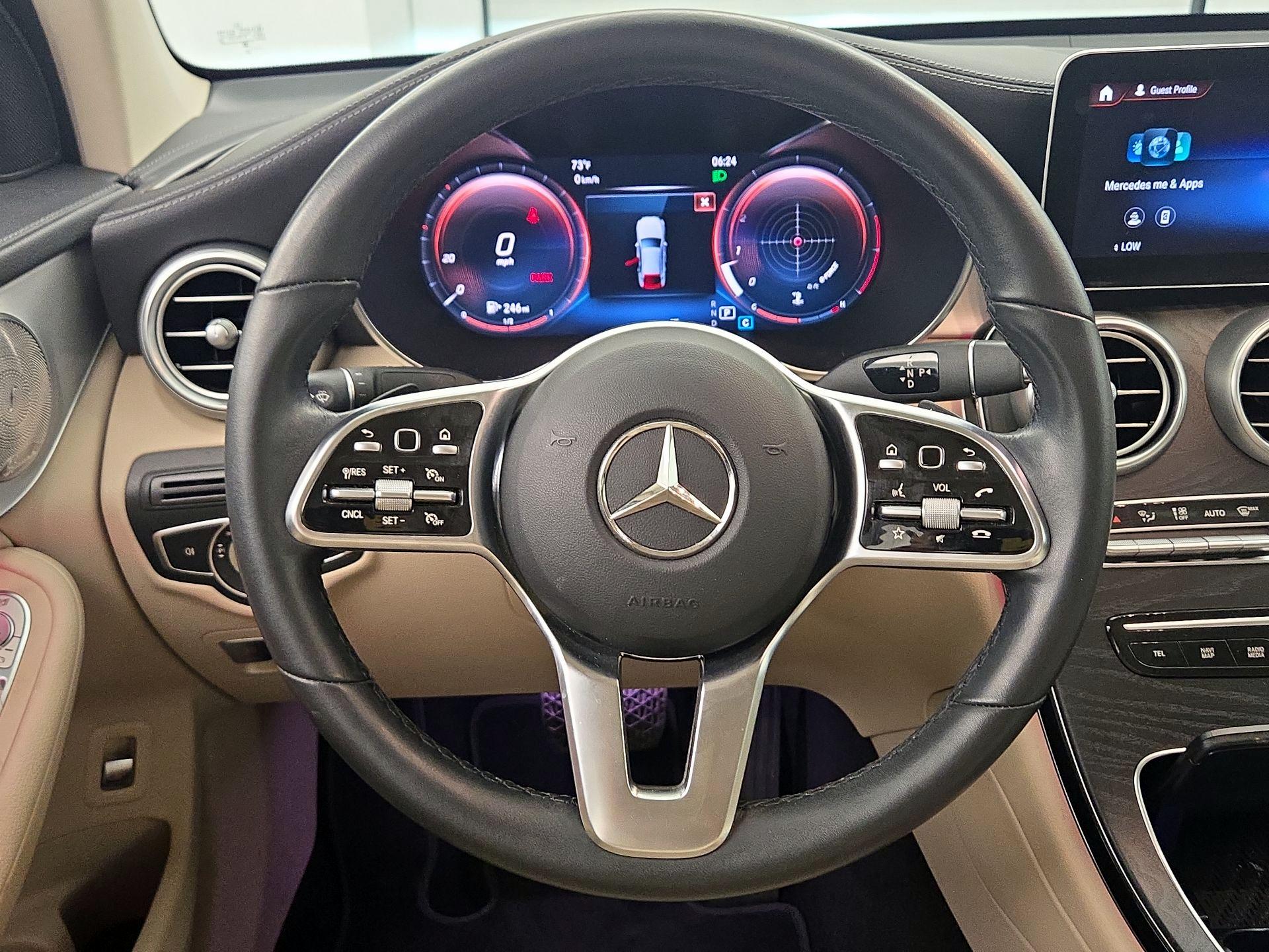 Thumbnail: 2023 Mercedes-Benz GLC - 10