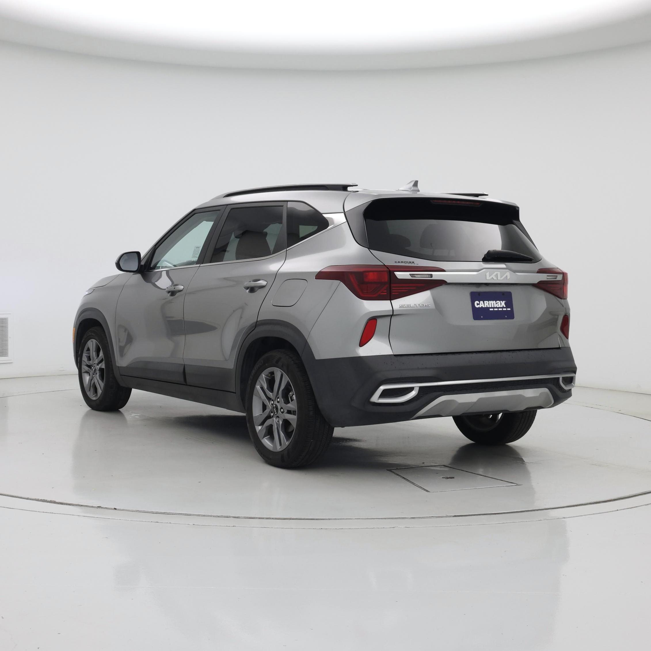 Thumbnail: 2023 Kia Seltos - 2