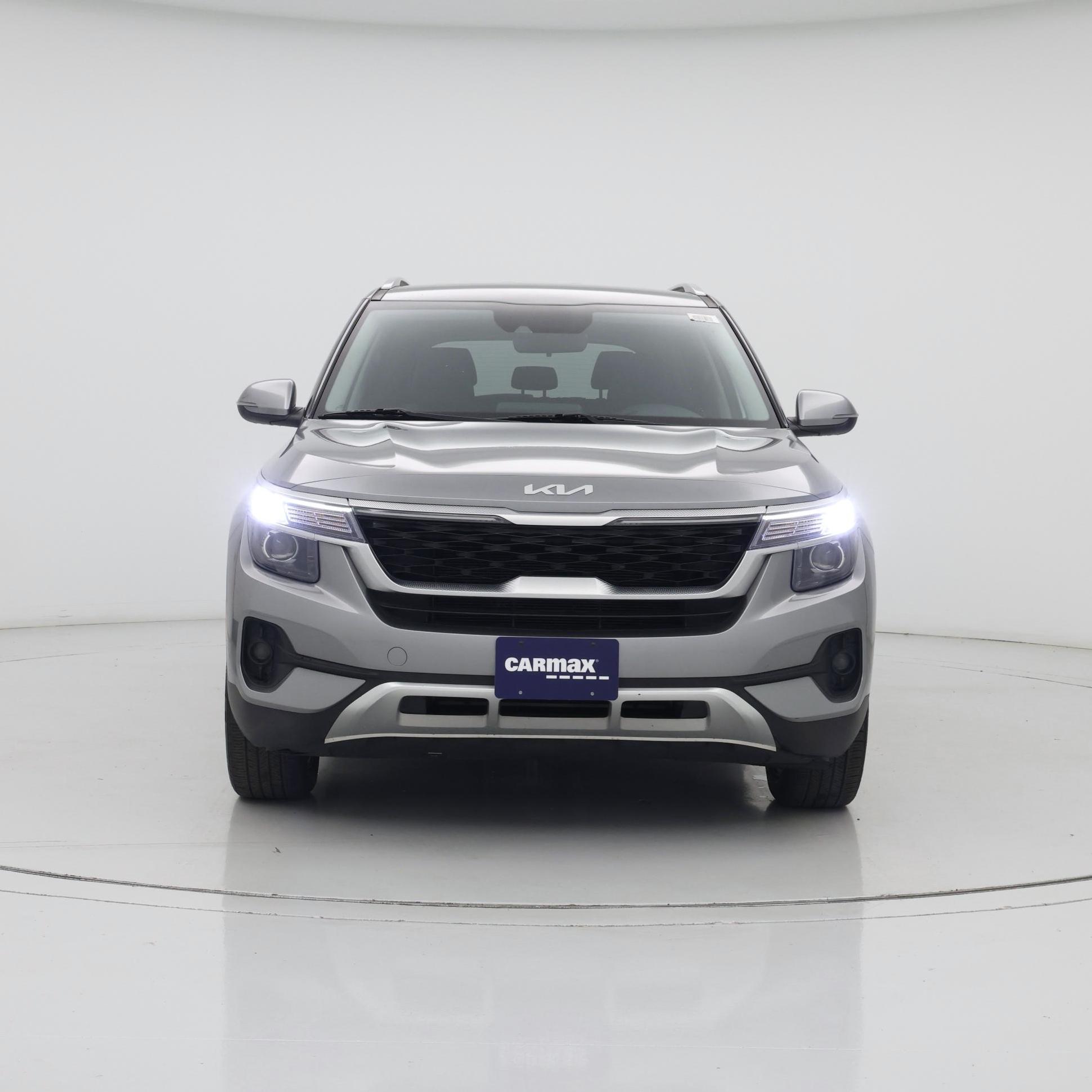 Thumbnail: 2023 Kia Seltos - 5